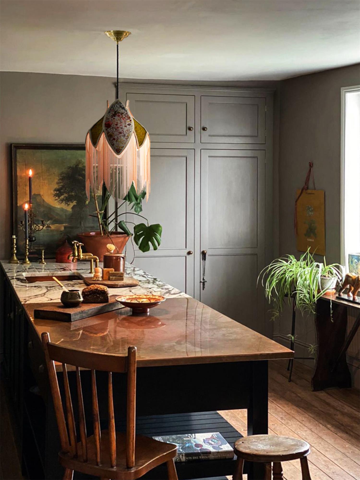 Bette Fringed Pendant Lamp - Lumpaz