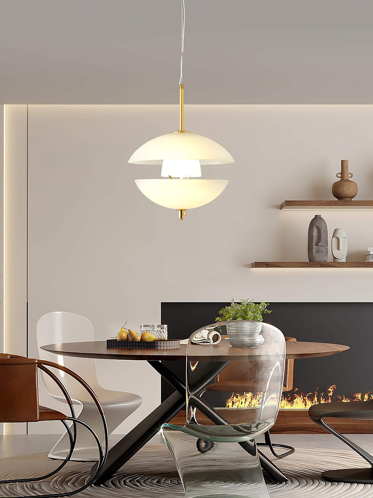 Miller Shell Pendant Light - Lumpaz