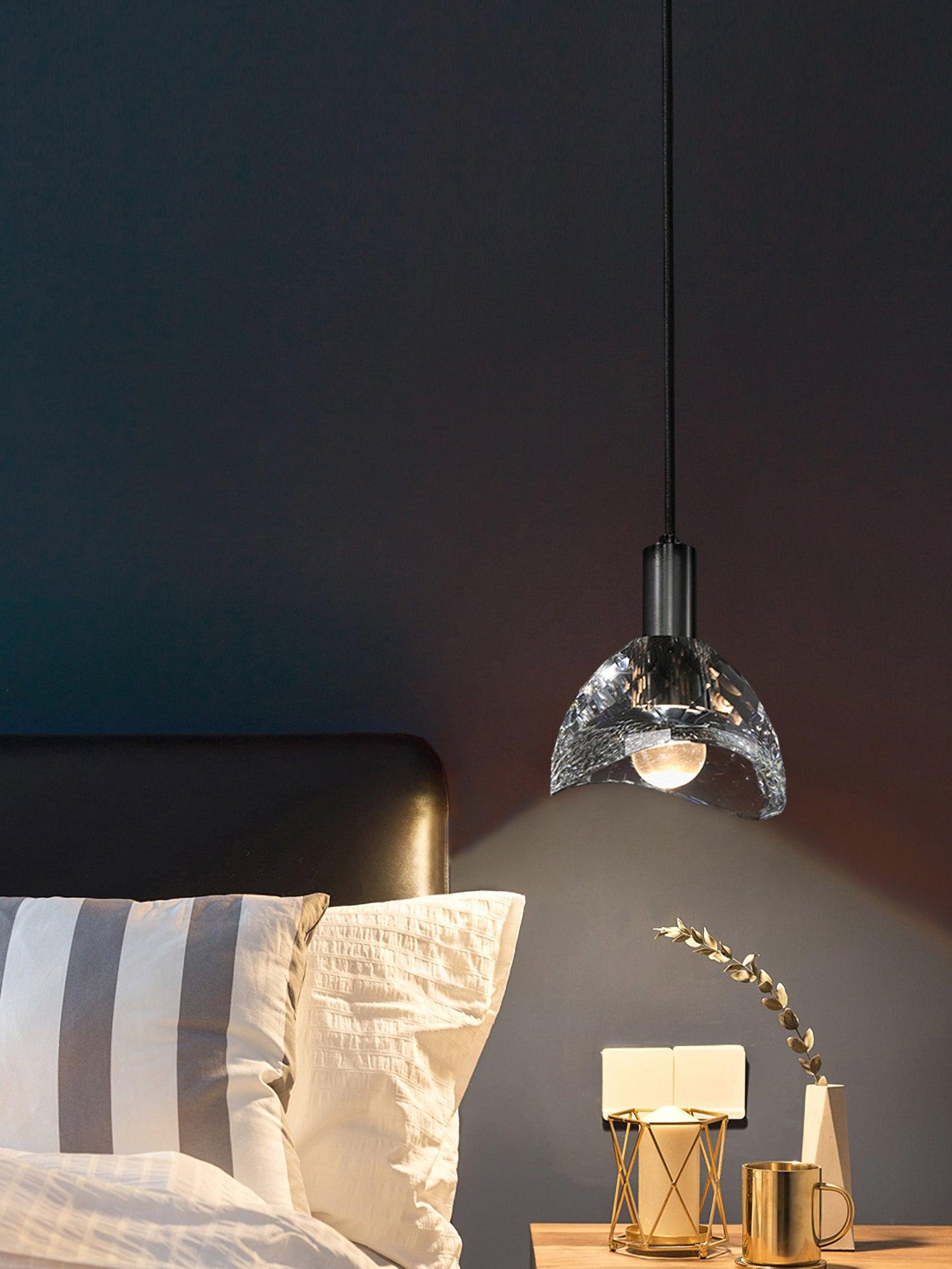 Latham Glass Pendant Lamp - Lumpaz