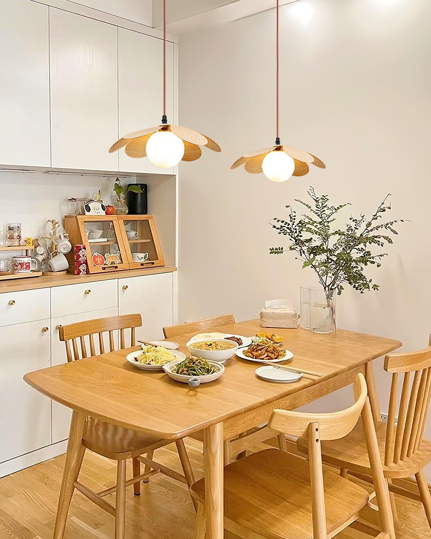 Fleur Petals Pendant Lamp - Lumpaz