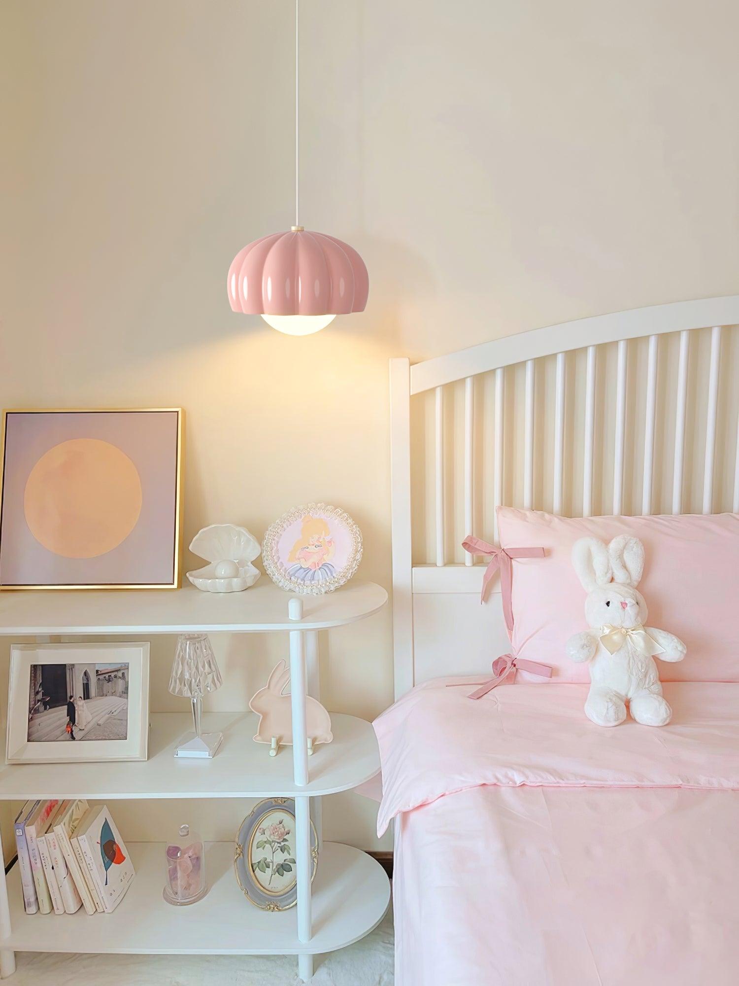 Creamy Pumpkin Pendant Light - Lumpaz