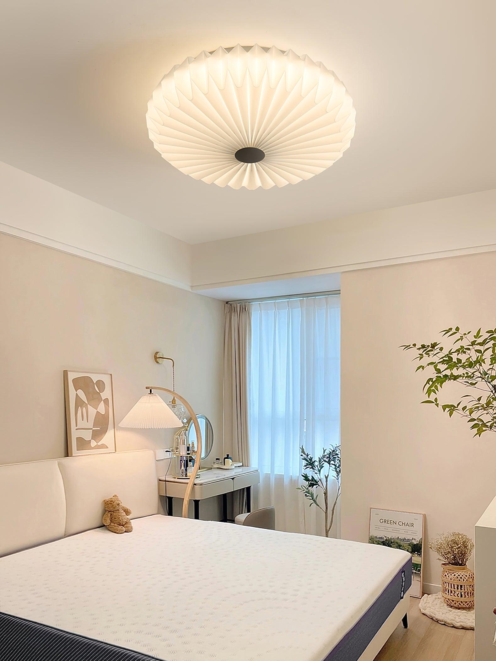 Linn Ceiling Lamp - Lumpaz