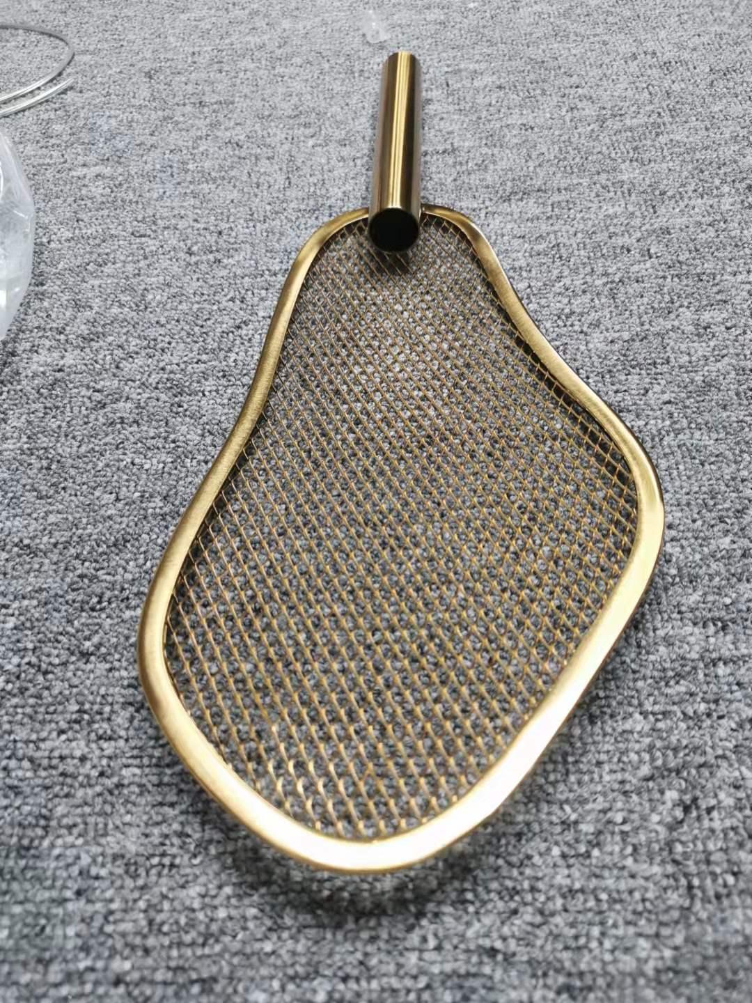 Fan Shape Pendant Light - Lumpaz