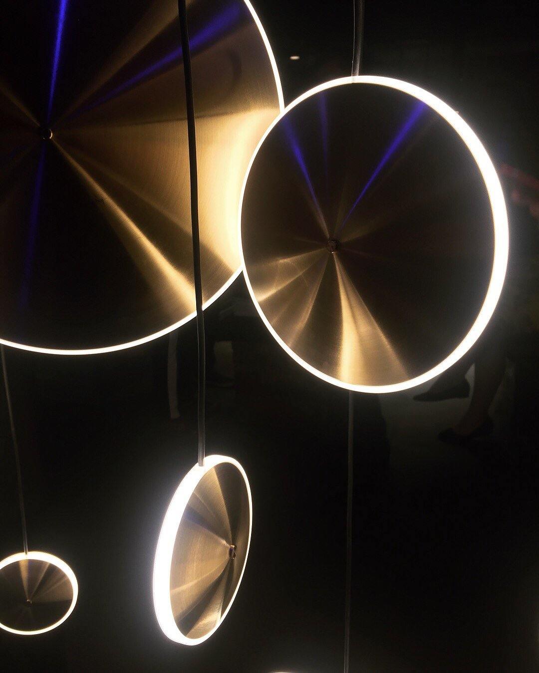 Chrona Dish Pendant Light - Lumpaz