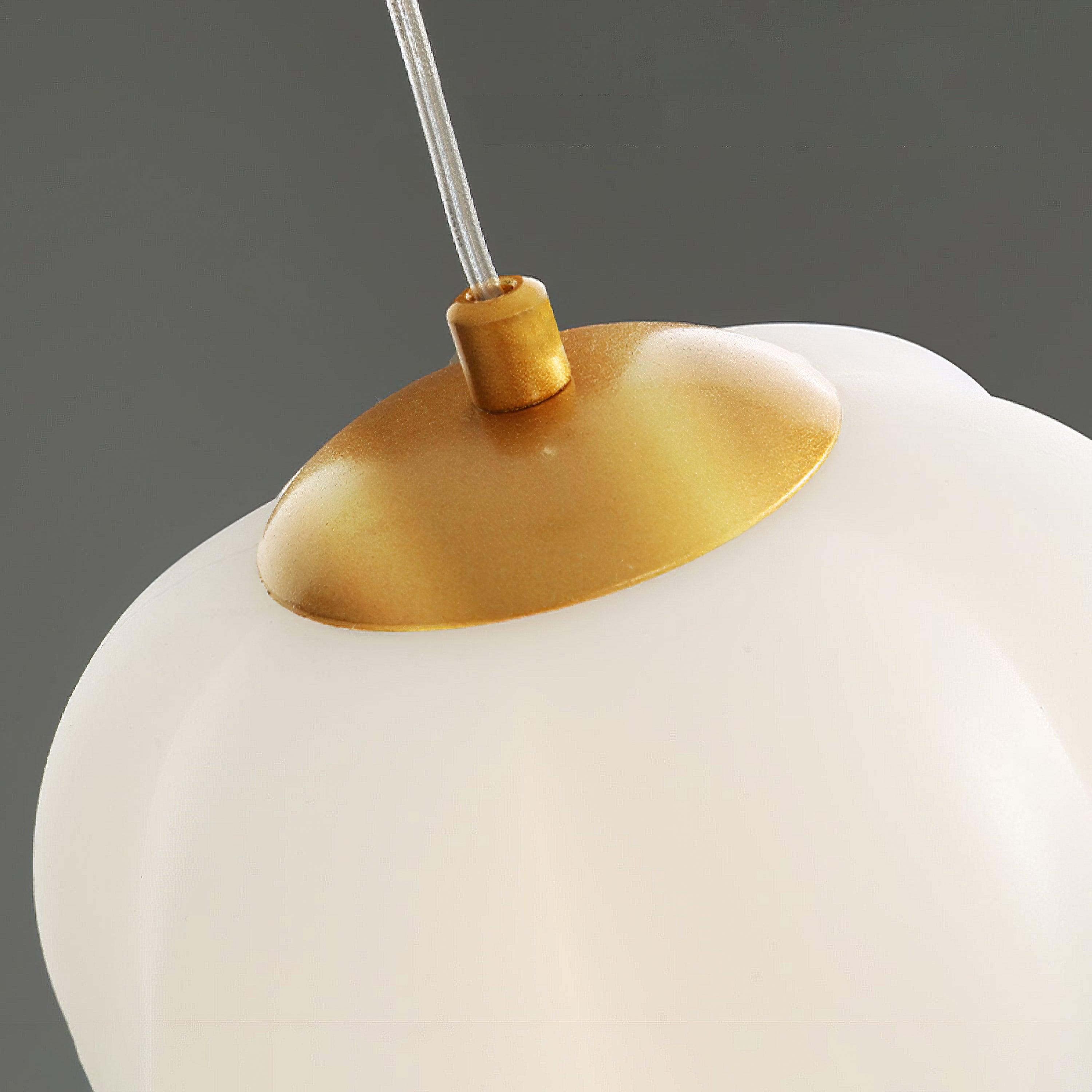 Elegant Floral Pendant Light - Lumpaz