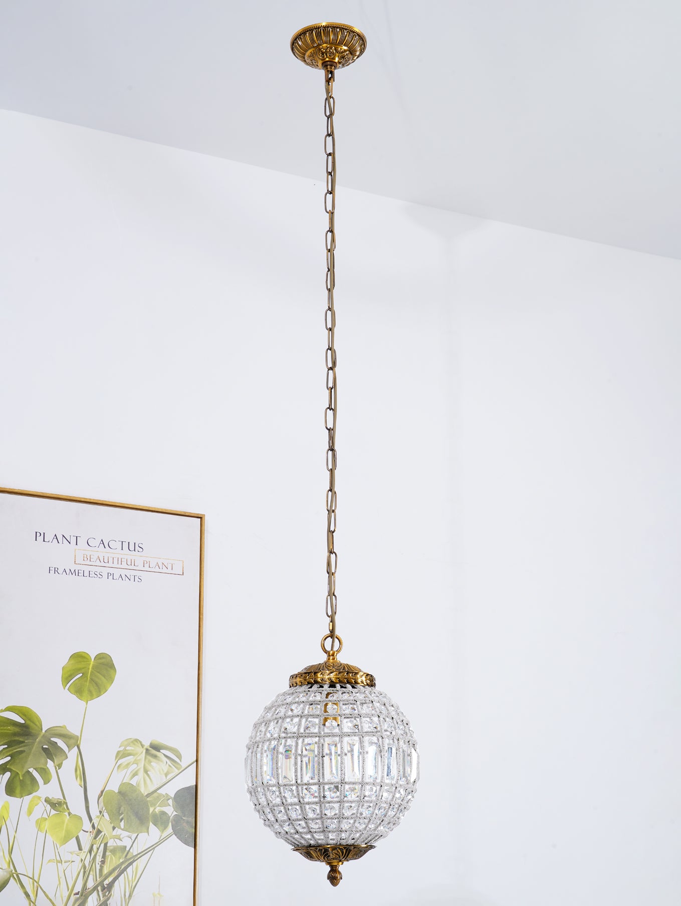 Traditional Gold Globe Chandelier - Lumpaz