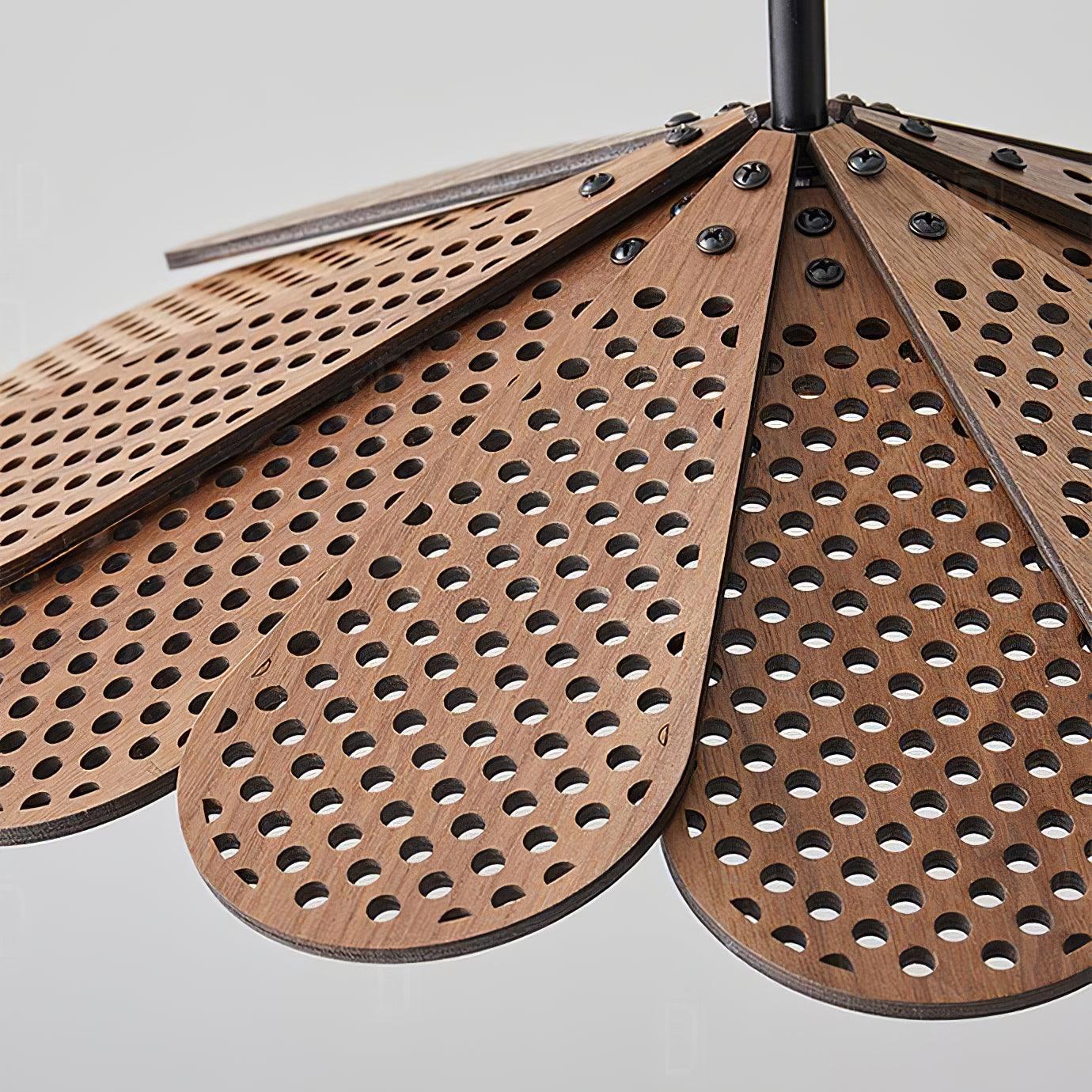 Hollyhock Pendant Light - Lumpaz