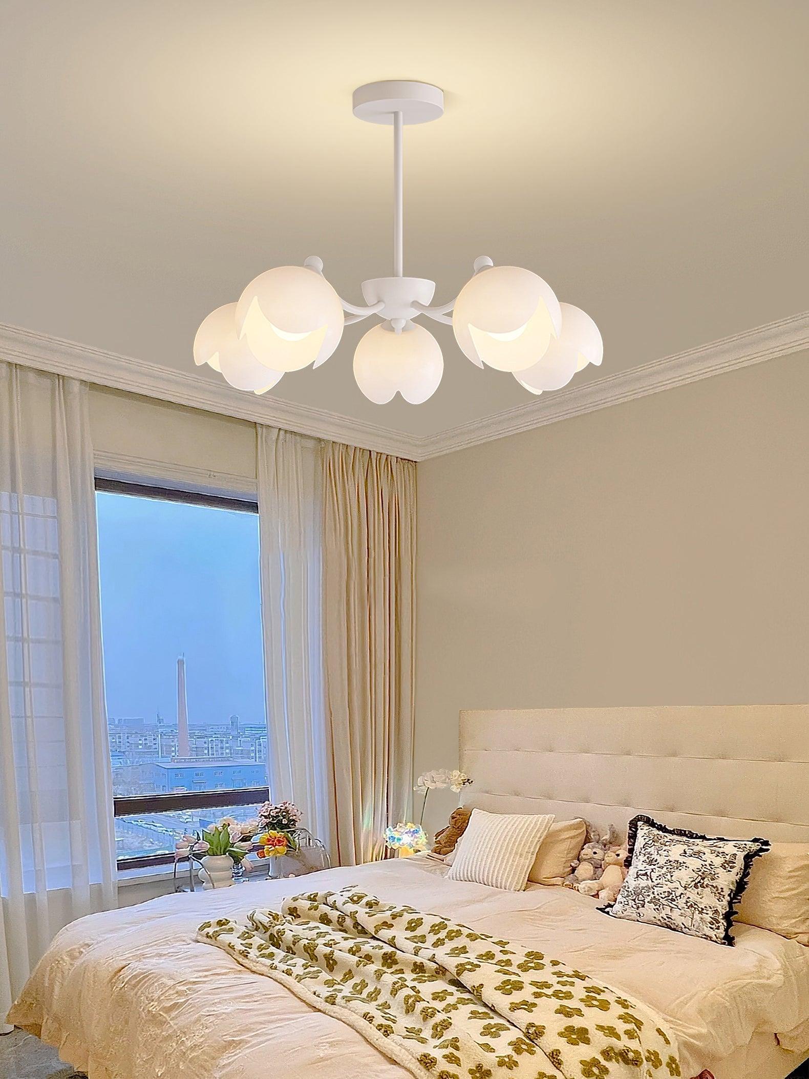 Murano Cream Chandelier - Lumpaz