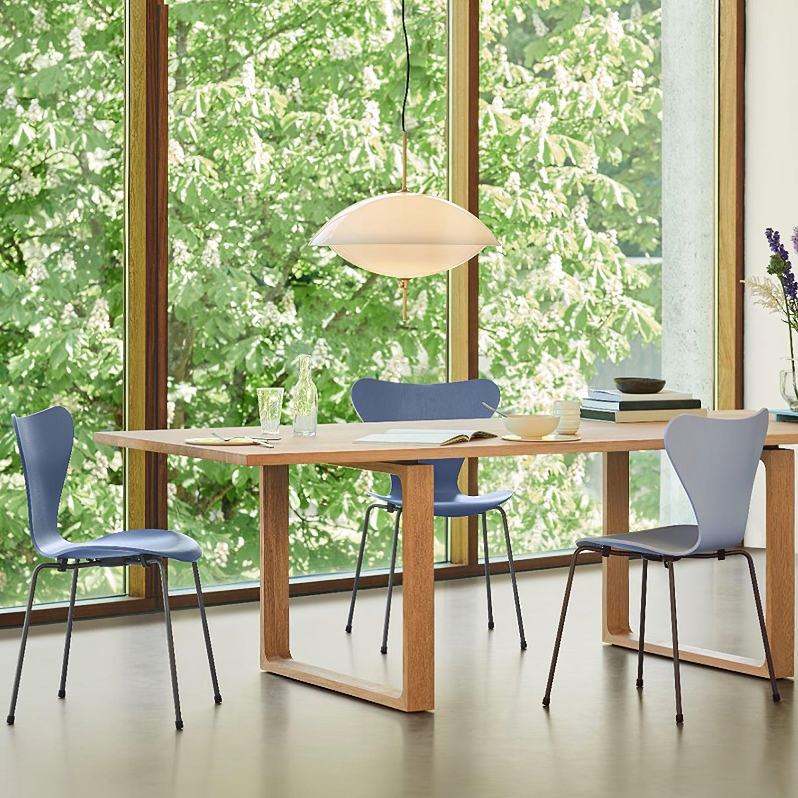 Miller Shell Pendant Light - Lumpaz