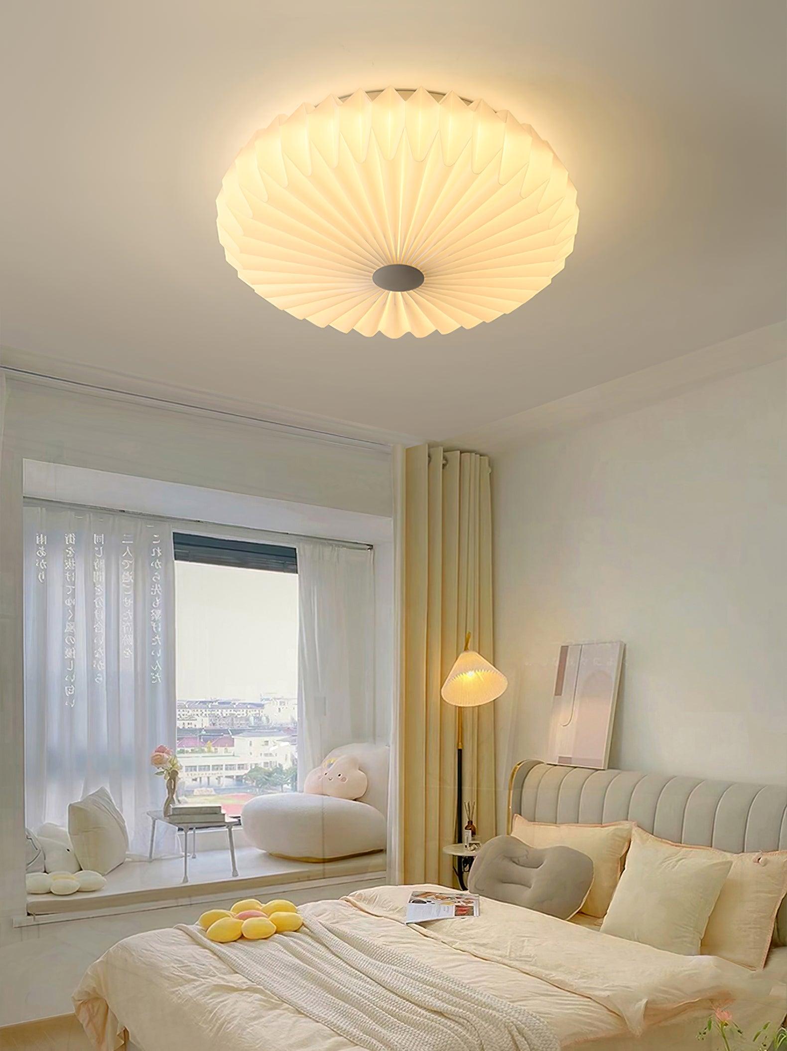 Linn Ceiling Lamp - Lumpaz
