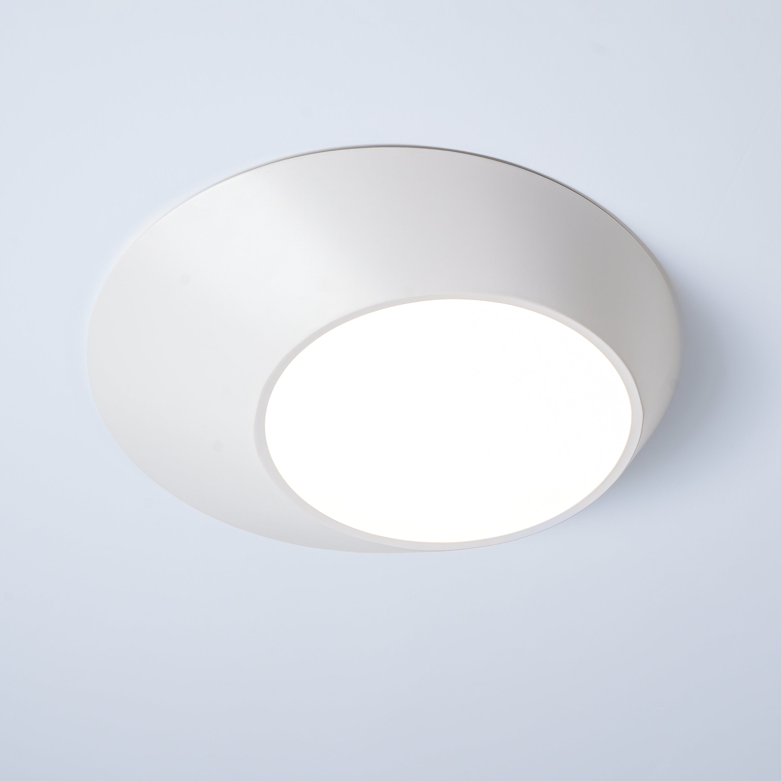 Angled Ceiling Light - Lumpaz