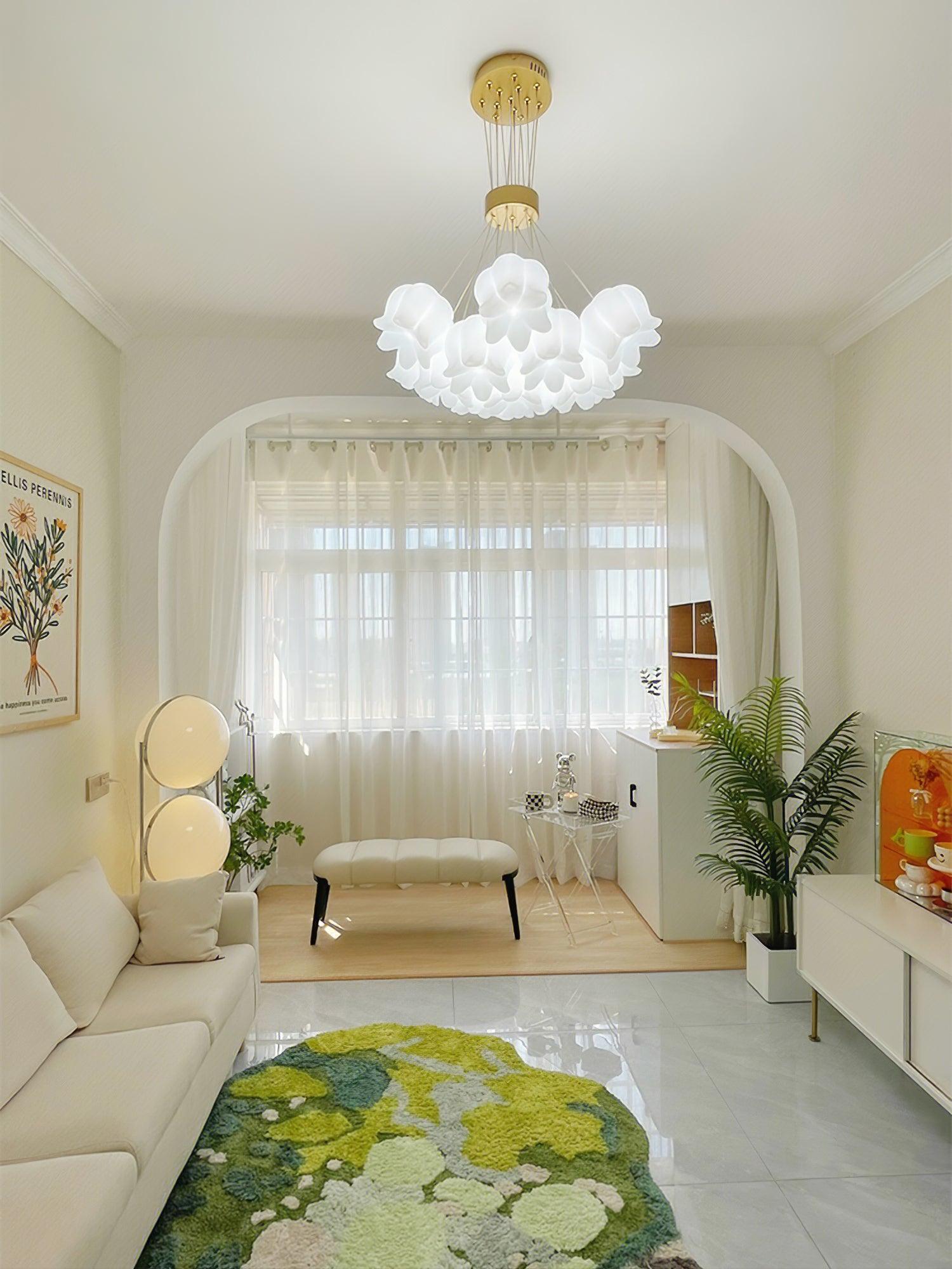 Elegant Floral Pendant Light - Lumpaz