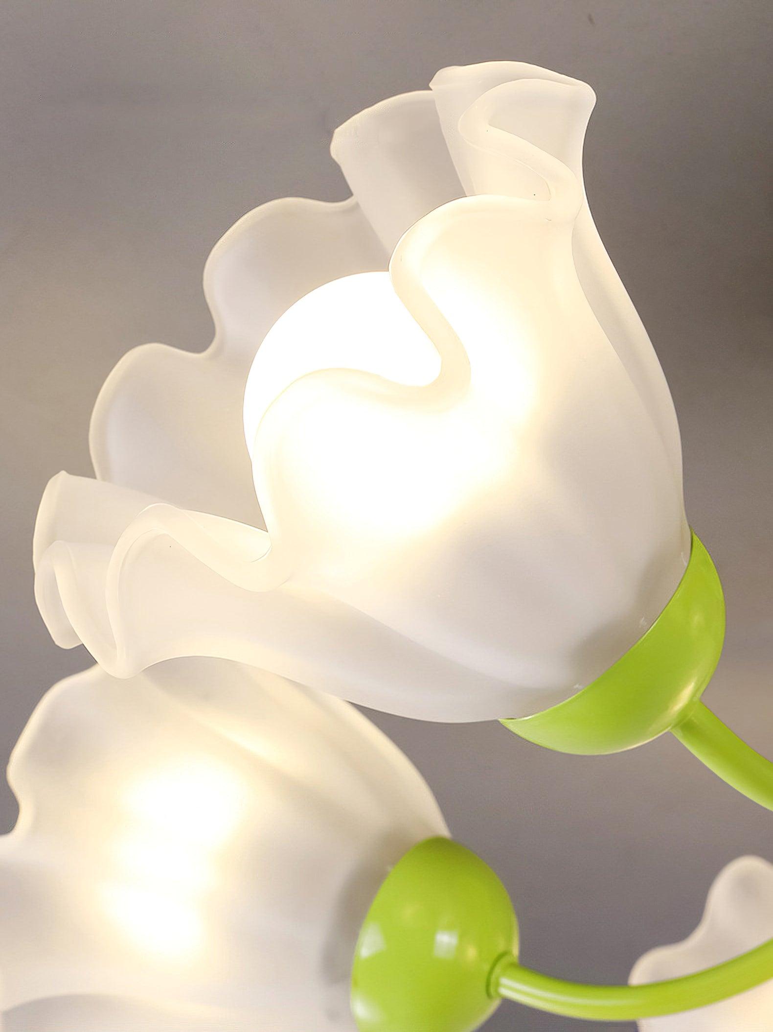 Floral Sculpted Ceiling Lamp - Lumpaz
