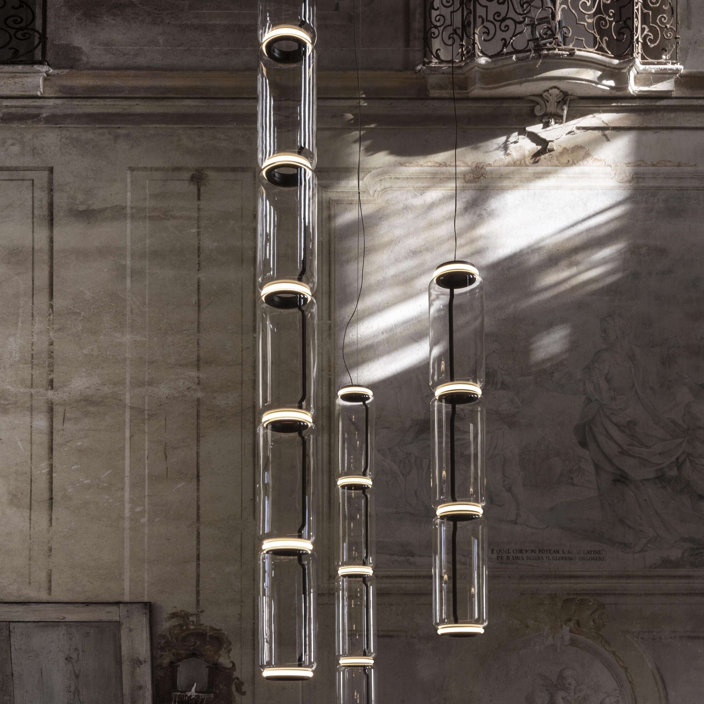 Cylindrical Glass Pendant Light - Lumpaz