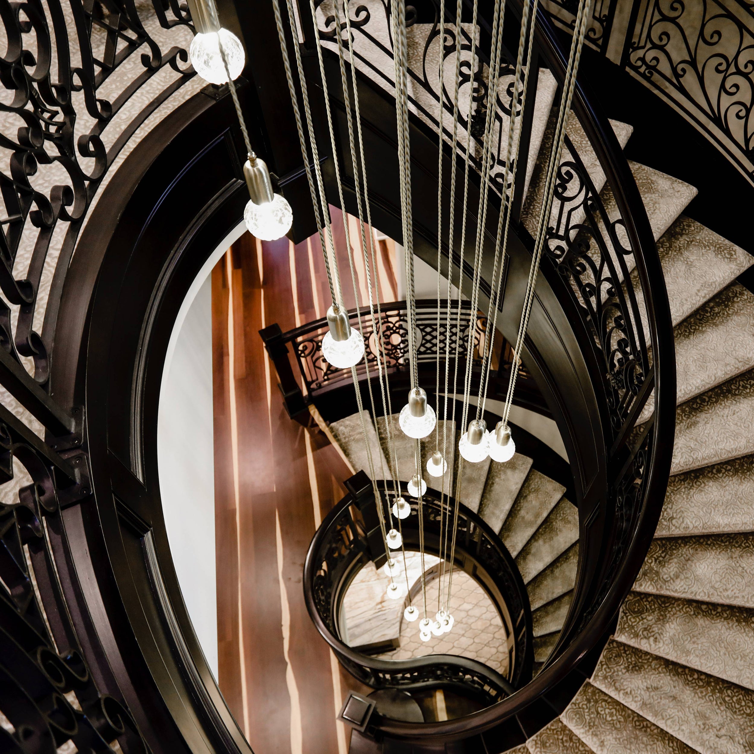 Crystal Bulb LED Pendant Lamp - Lumpaz