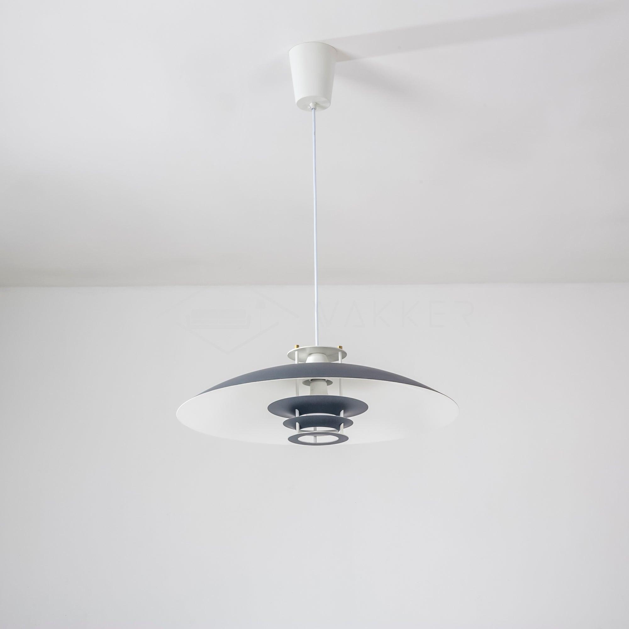 JL 341 Pendant Light - Lumpaz