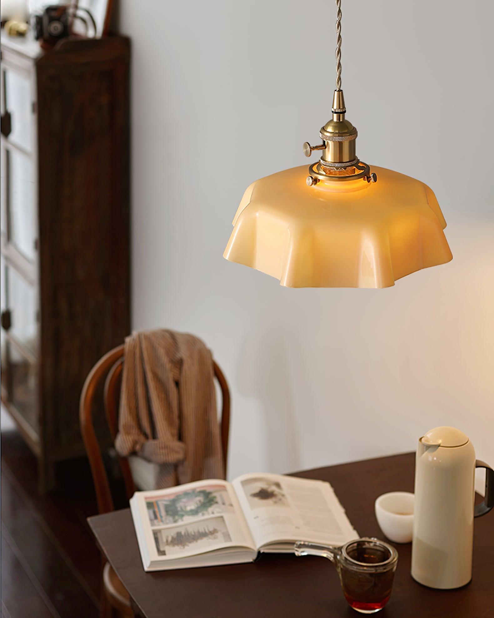 French Flower Pendant Light - Lumpaz