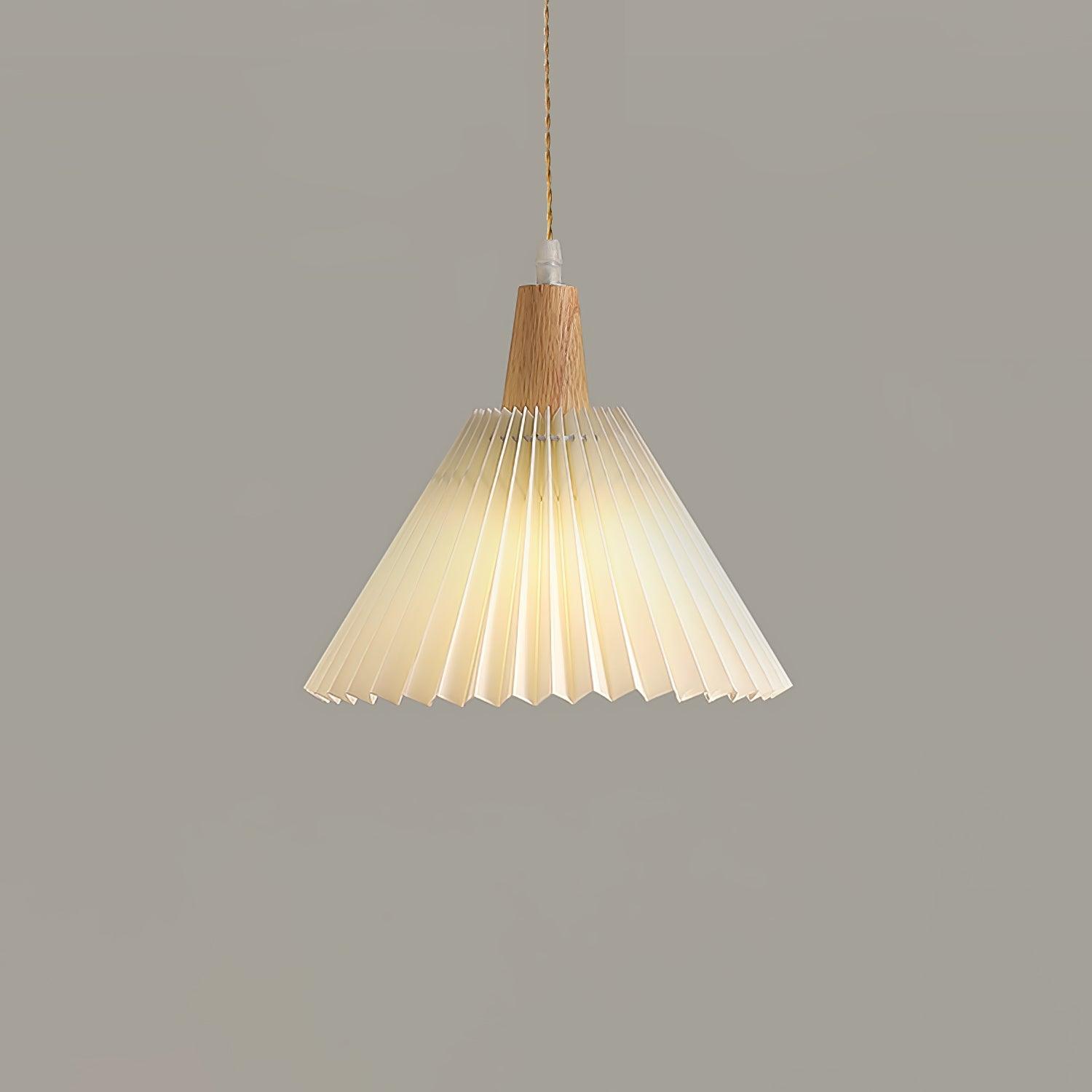 Pleated Wooden Pendant Light - Lumpaz