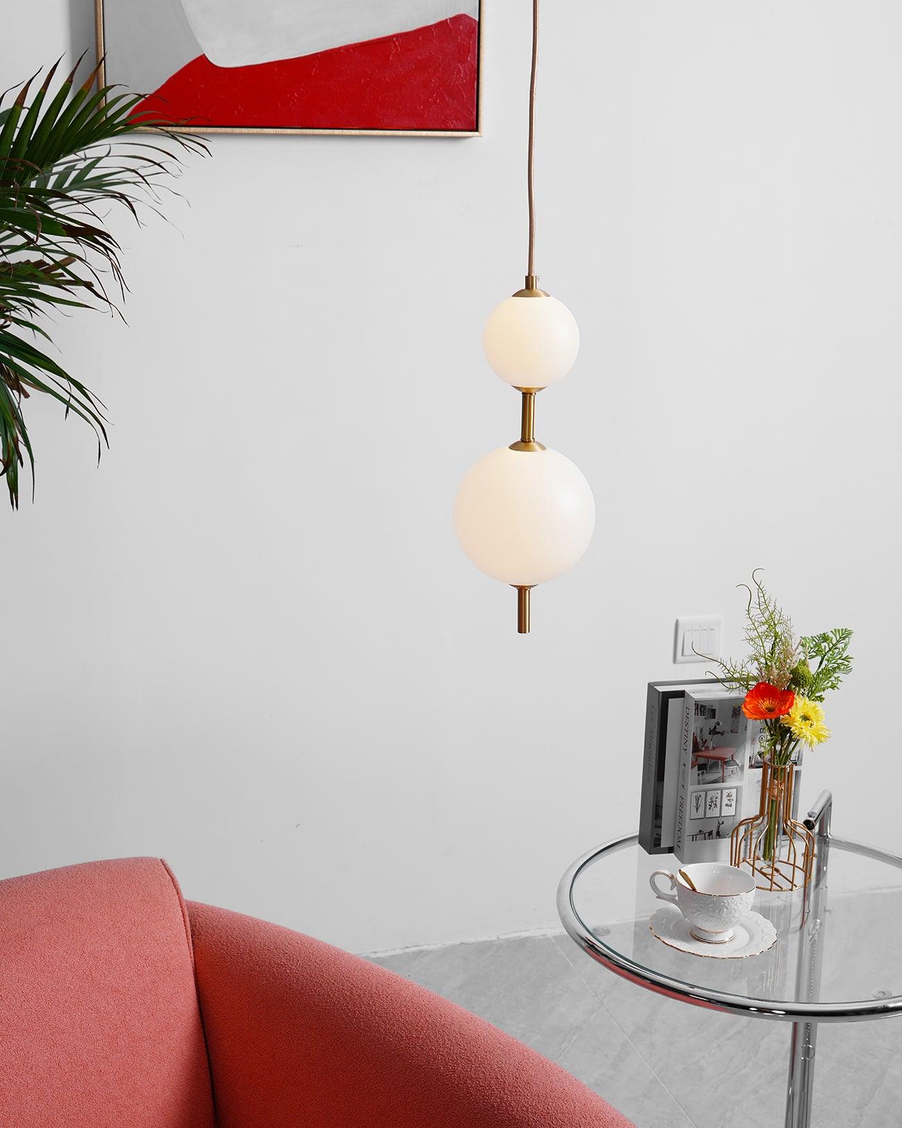 Vertical Globe Pendant Lamp - Lumpaz