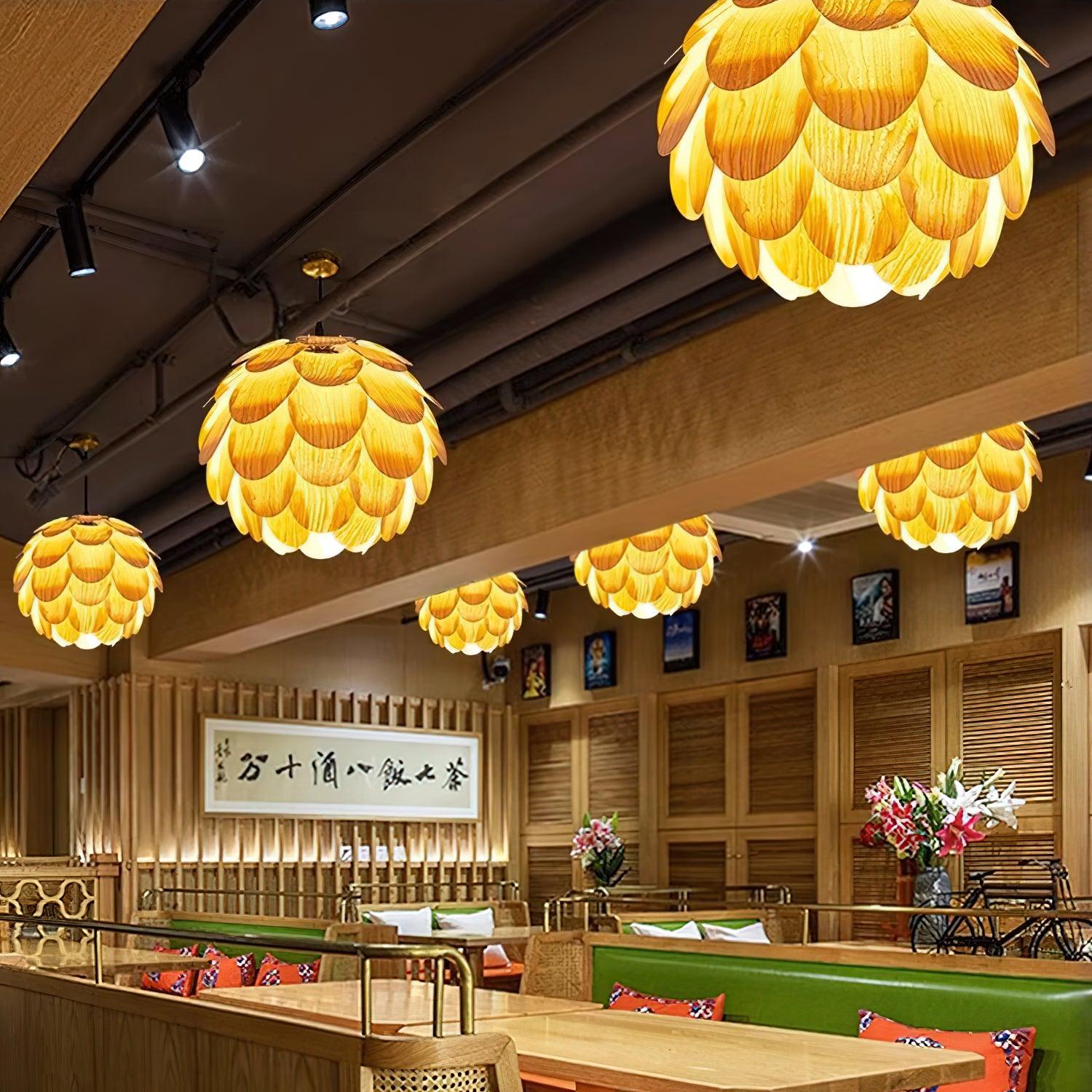 Pinecone Pendant Light - Lumpaz