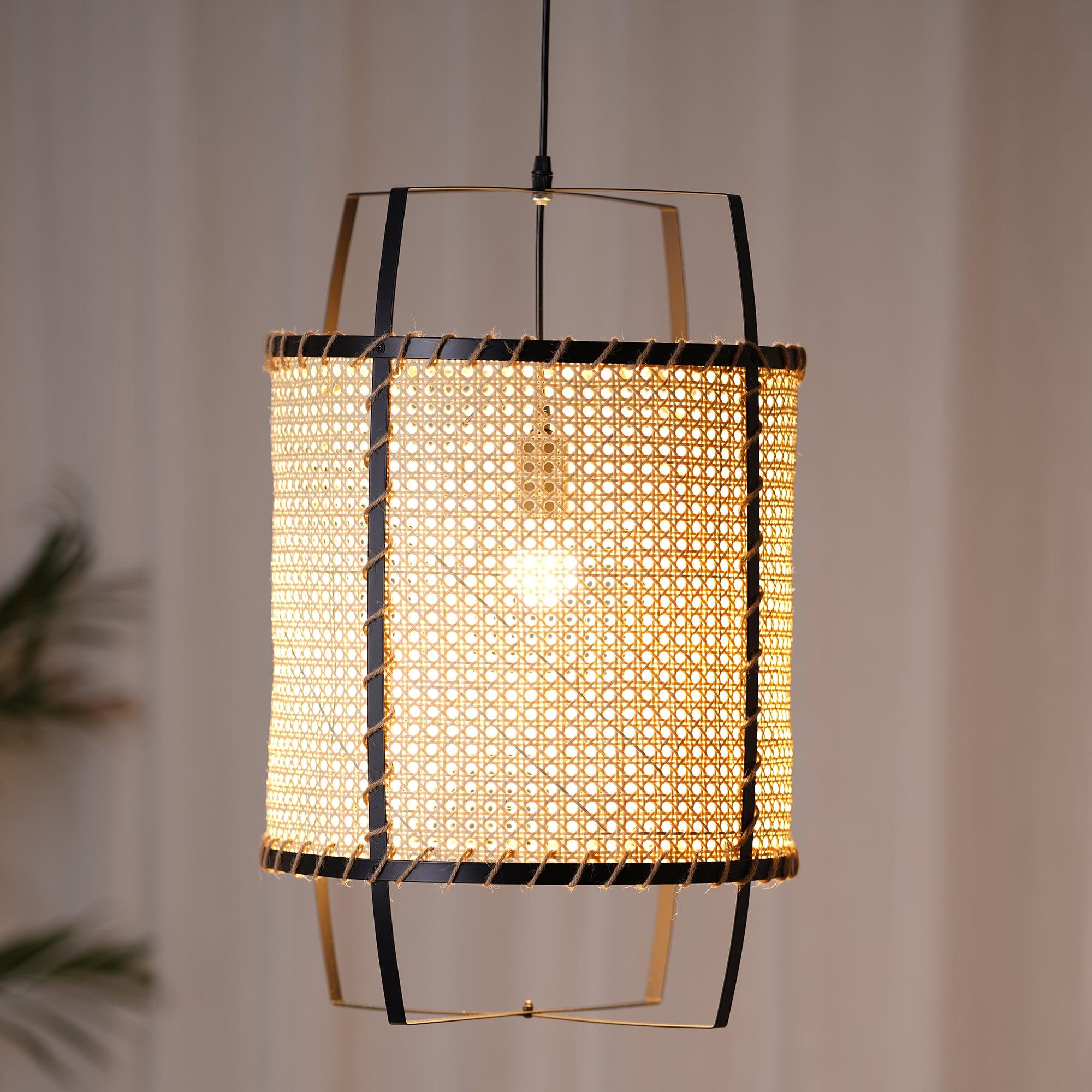 Rattan Cane Pendant Light - Lumpaz