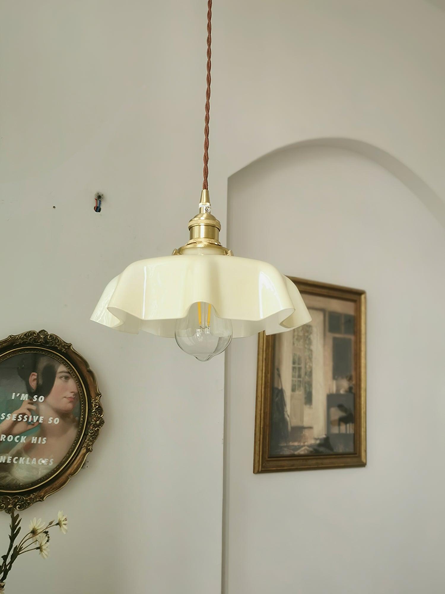 French Flower Pendant Light - Lumpaz
