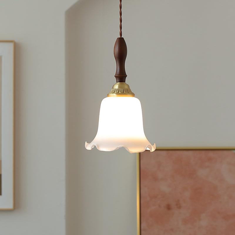 Milky Flower Pendant Light - Lumpaz