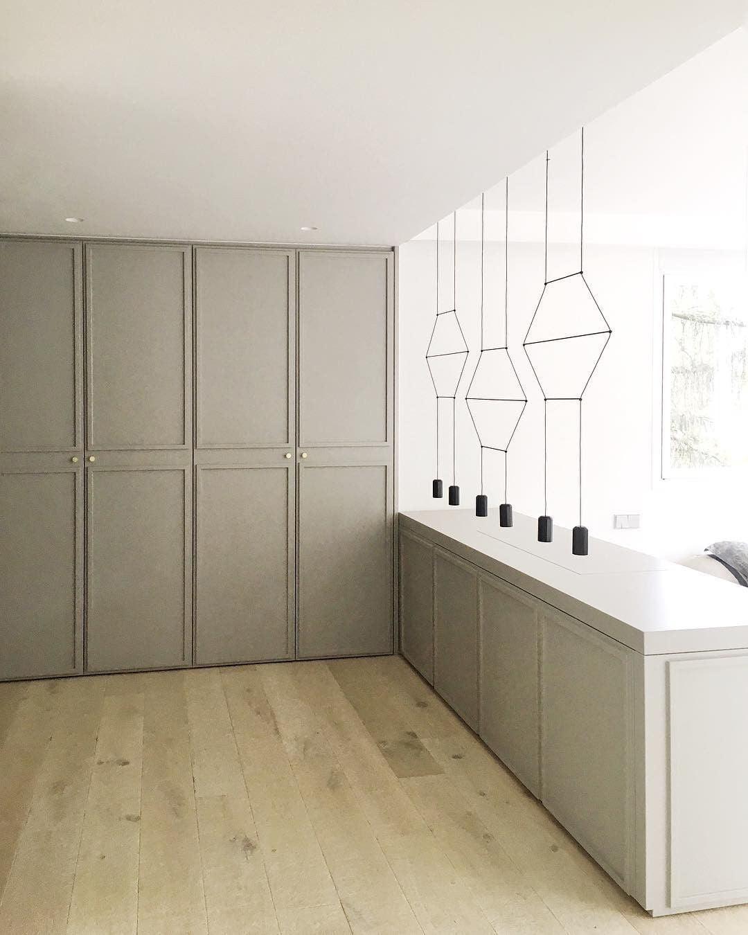 Line Art Pendant Light - Lumpaz