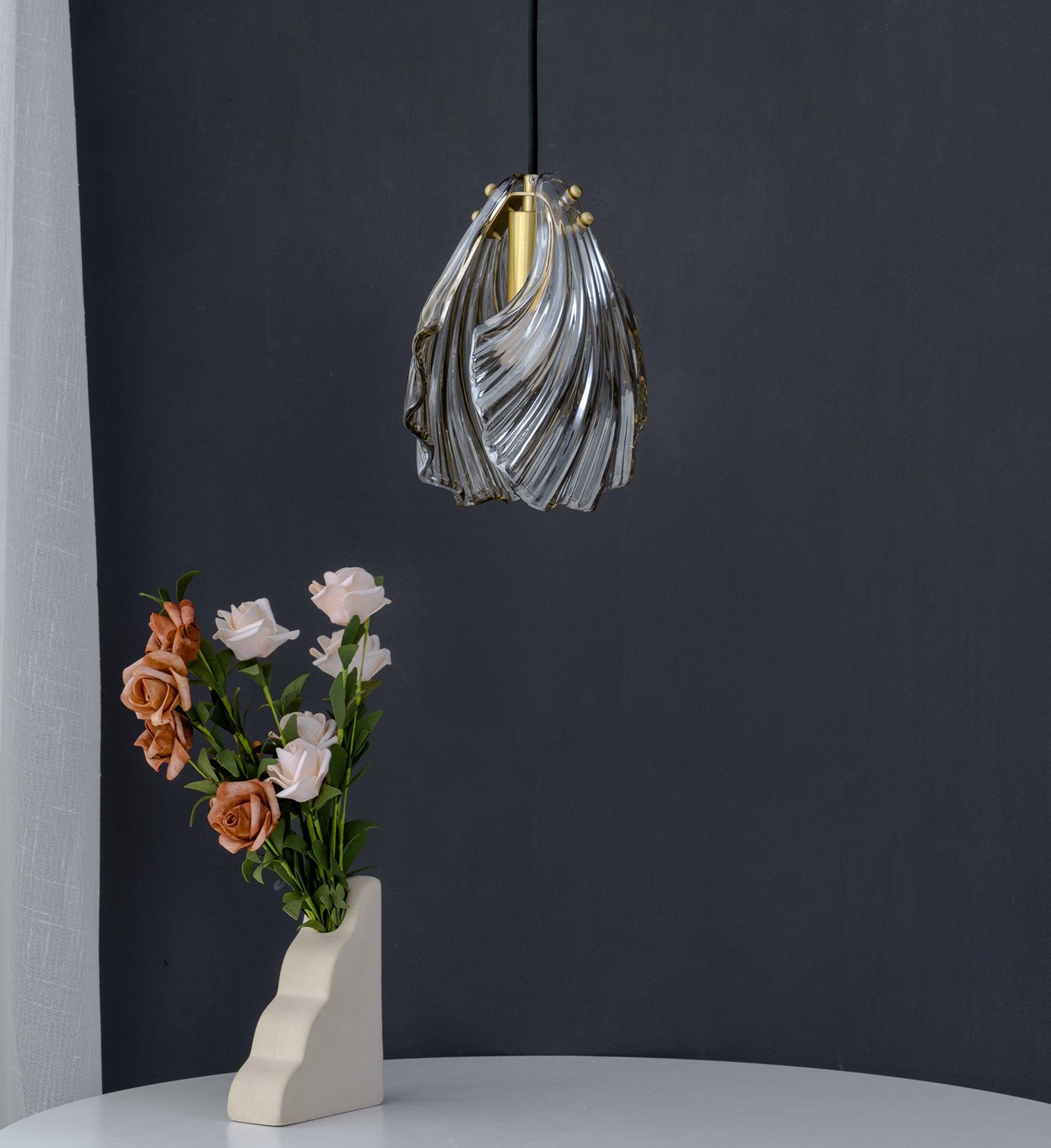 Shell Mini Pendant Light - Lumpaz
