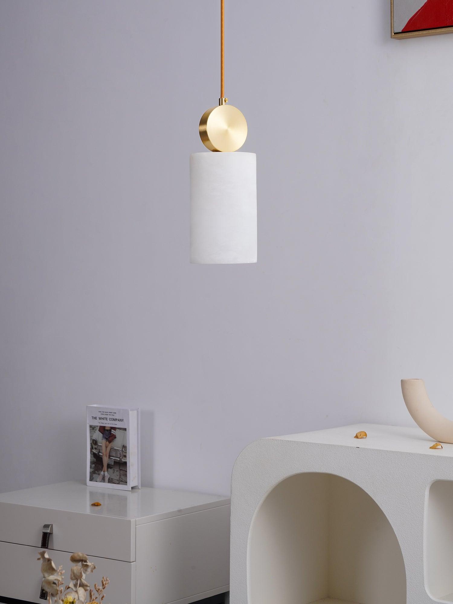 Etruscan Aabaster Pendant Light - Lumpaz