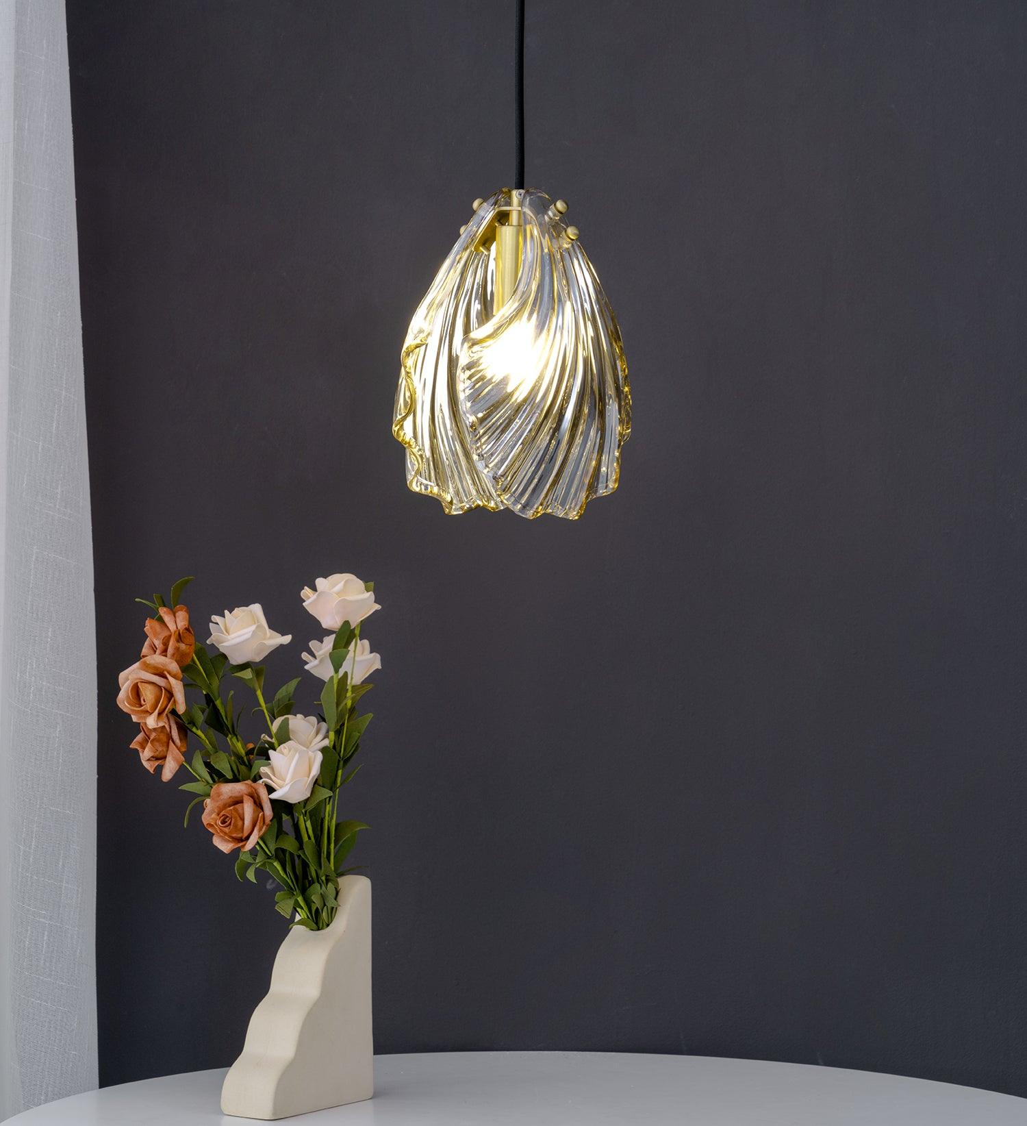 Shell Mini Pendant Light - Lumpaz