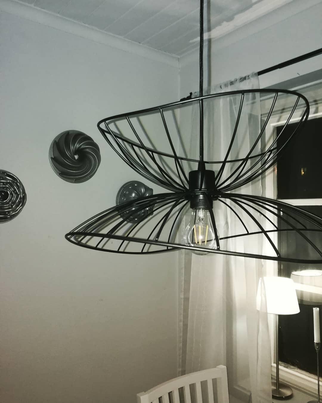 Ray Metal Pendant Light - Lumpaz