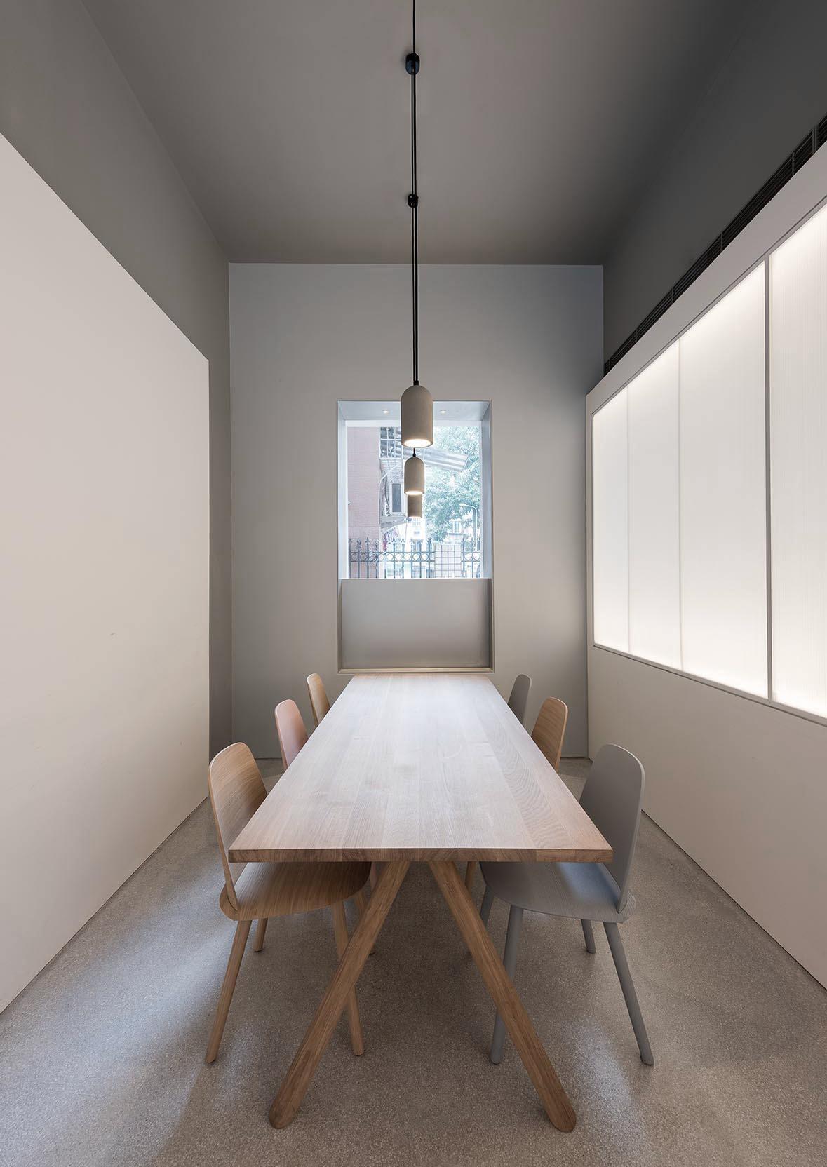 U Concrete Pendant Lamp - Lumpaz