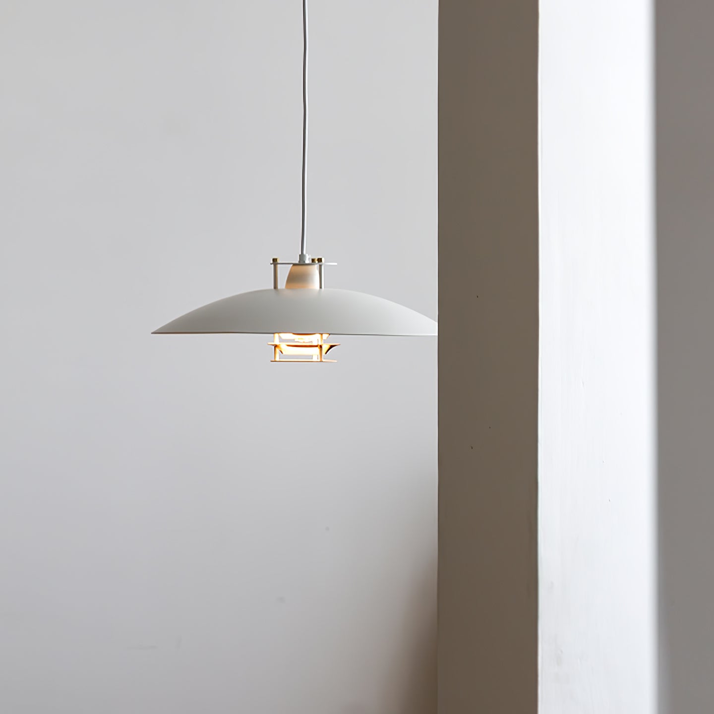 JL 341 Pendant Light - Lumpaz