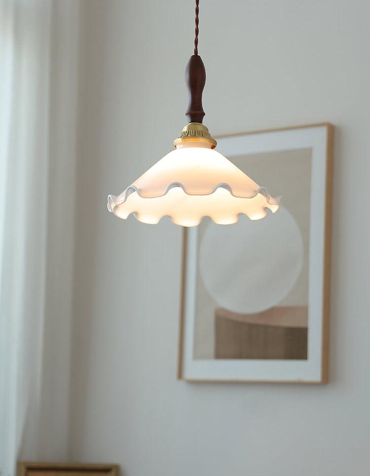 Milky Flower Pendant Light - Lumpaz