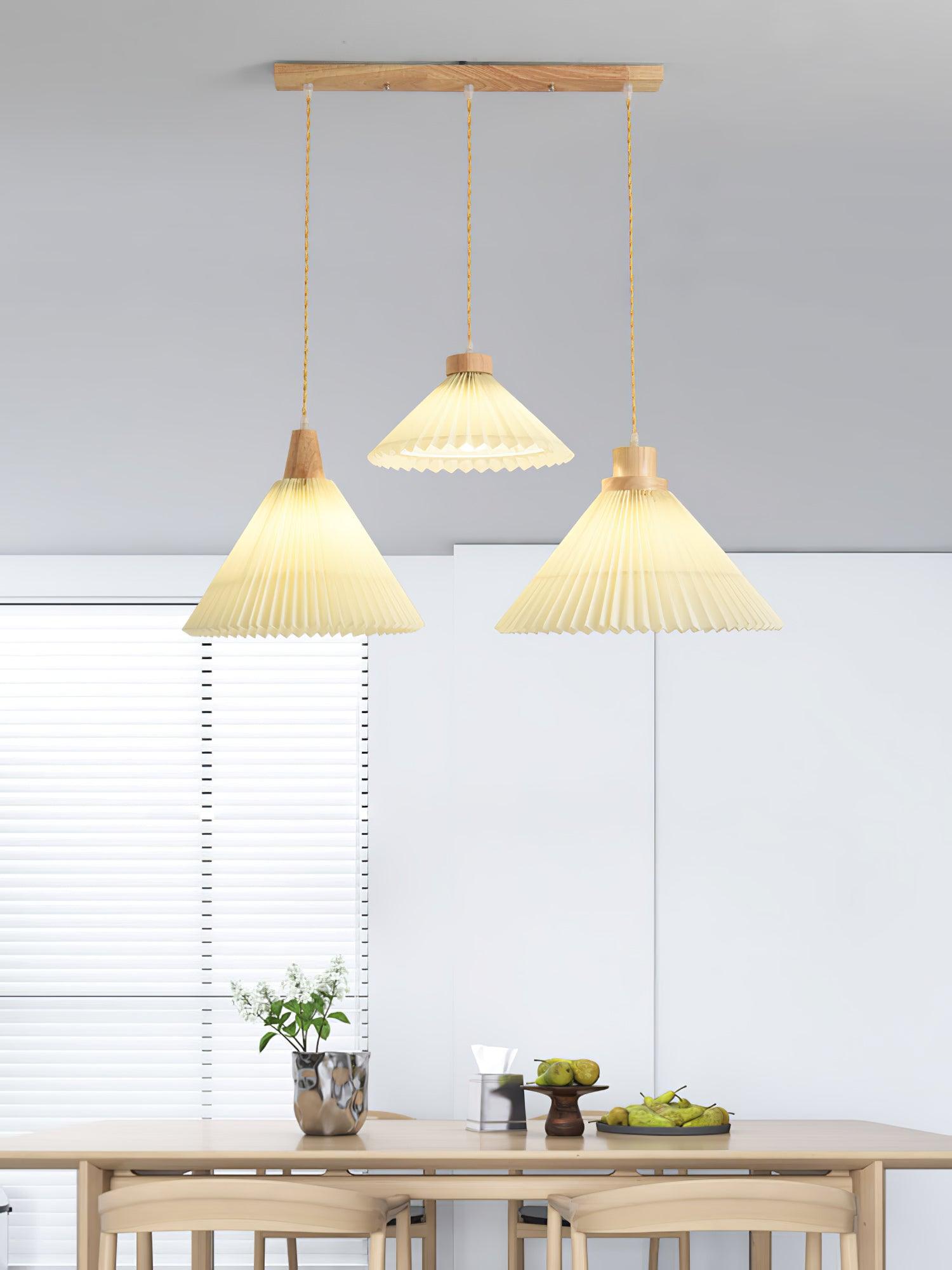Pleated Wooden Pendant Light - Lumpaz