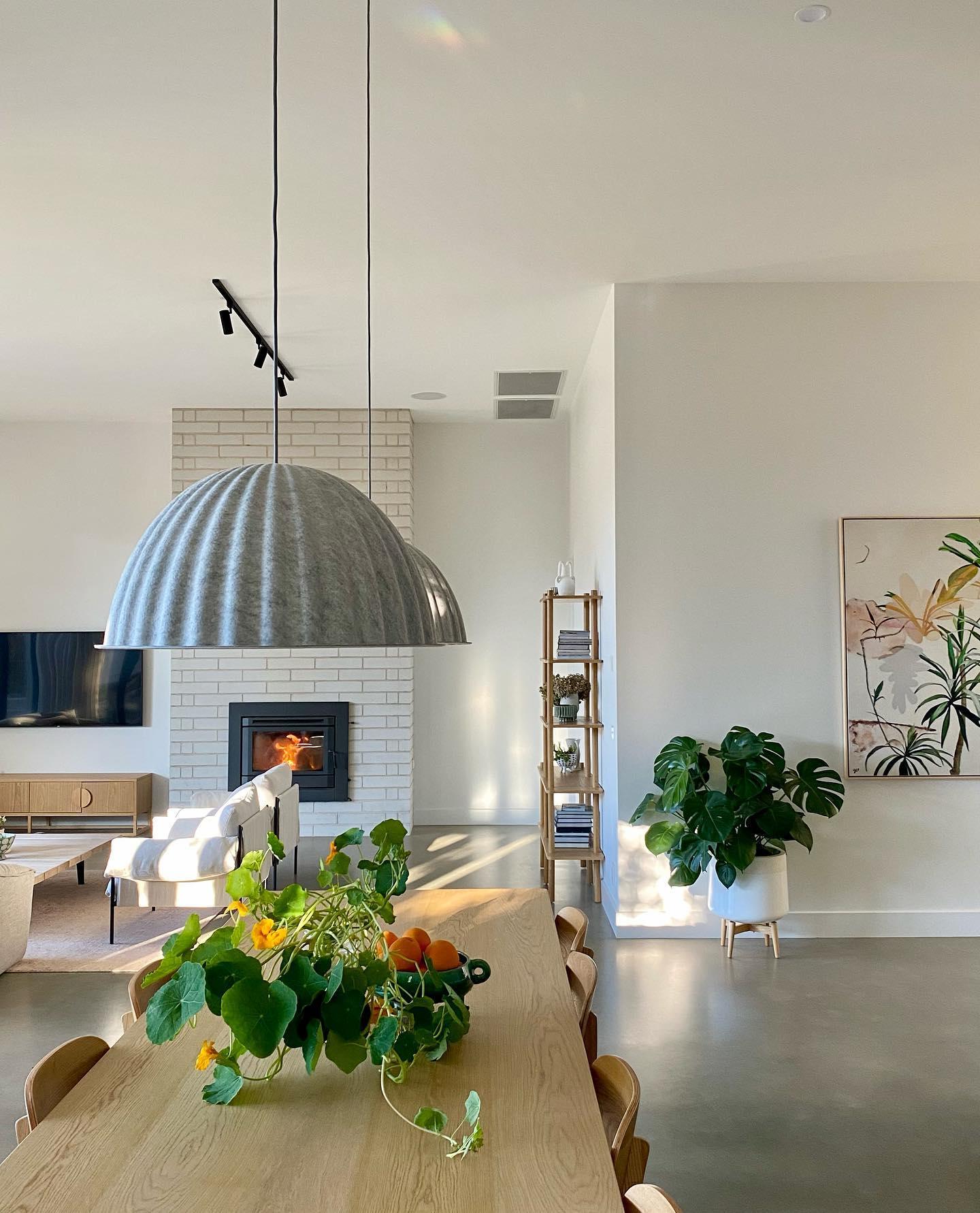 Under The Bell Pendant Lamp - Lumpaz