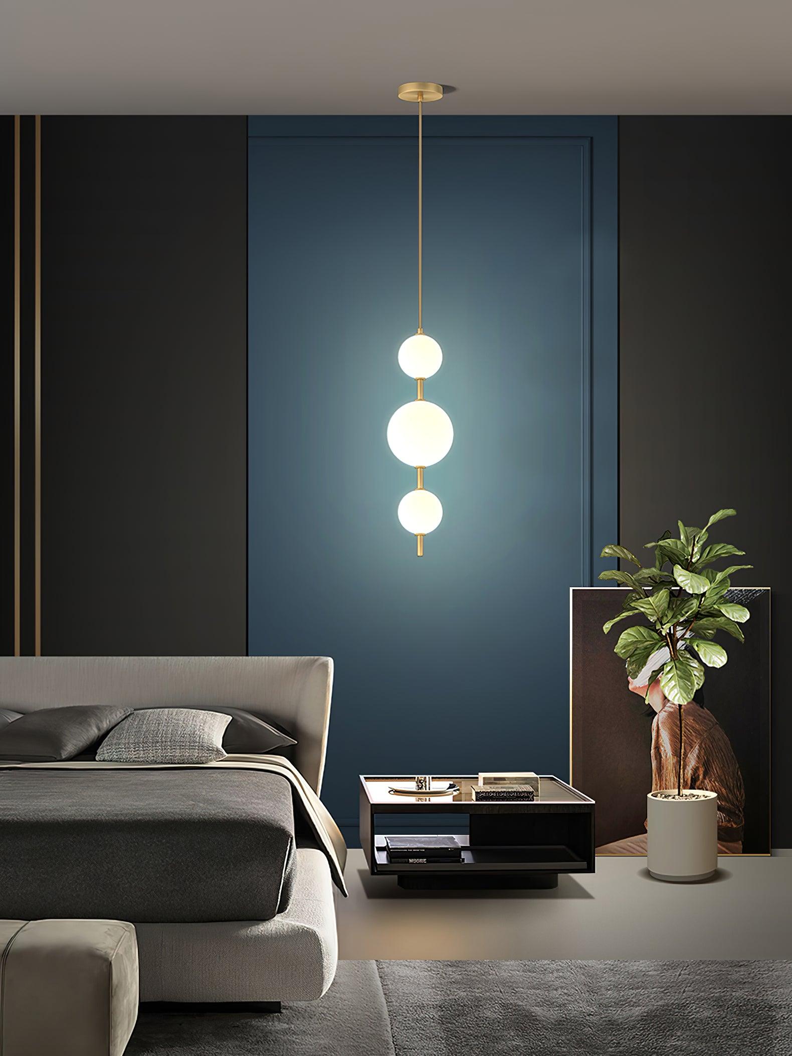 Vertical Globe Pendant Lamp - Lumpaz