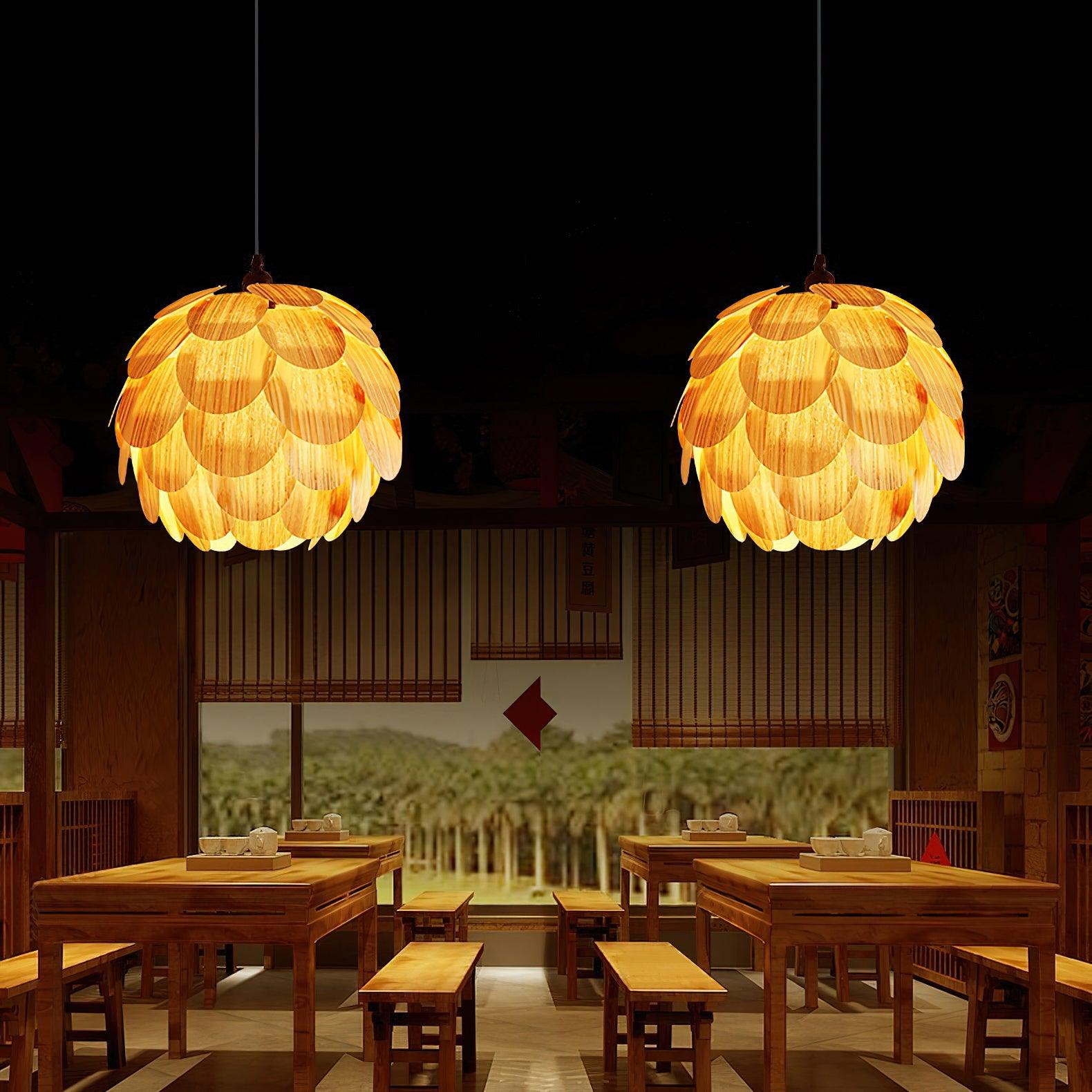 Pinecone Pendant Light - Lumpaz