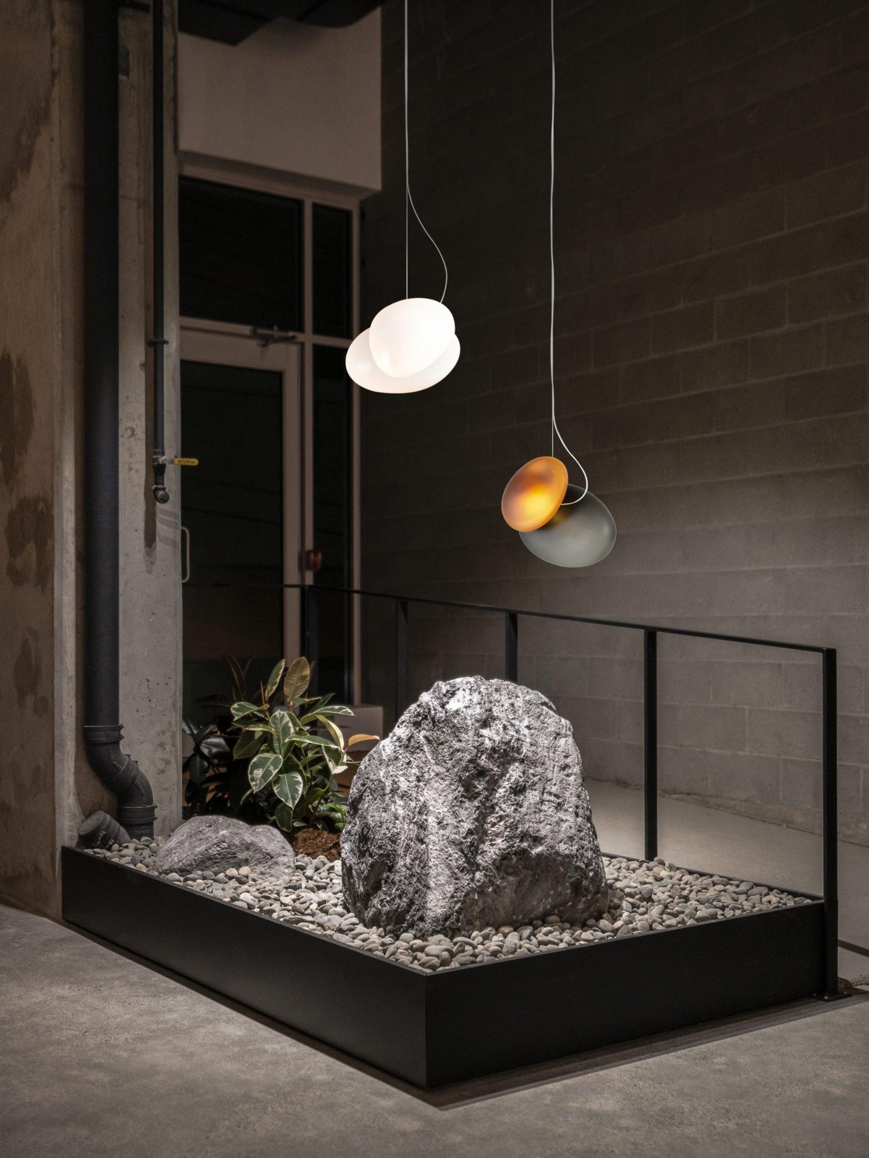 Translucent Frosted Glass Pendant Light - Lumpaz
