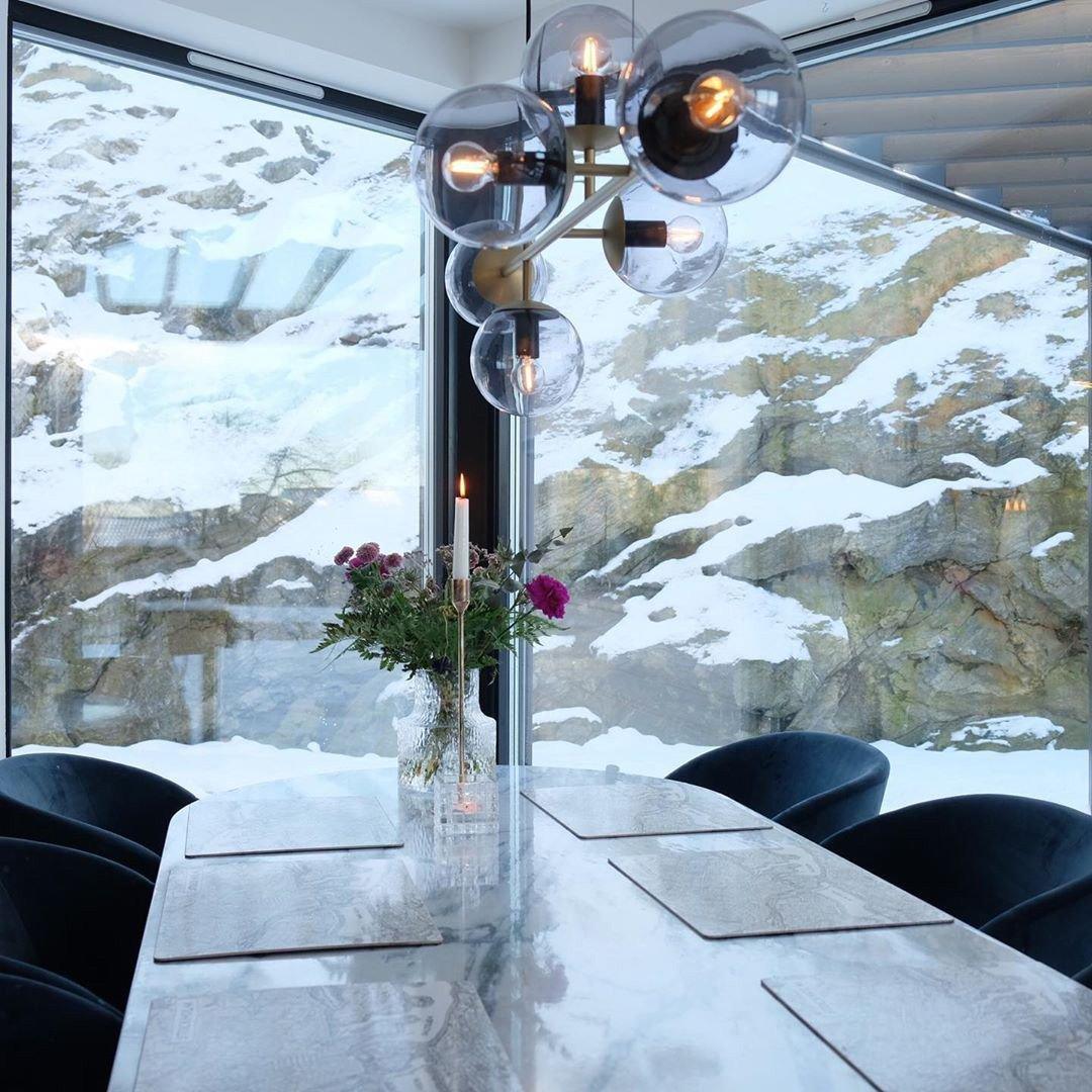Orb Pendant Light - Lumpaz