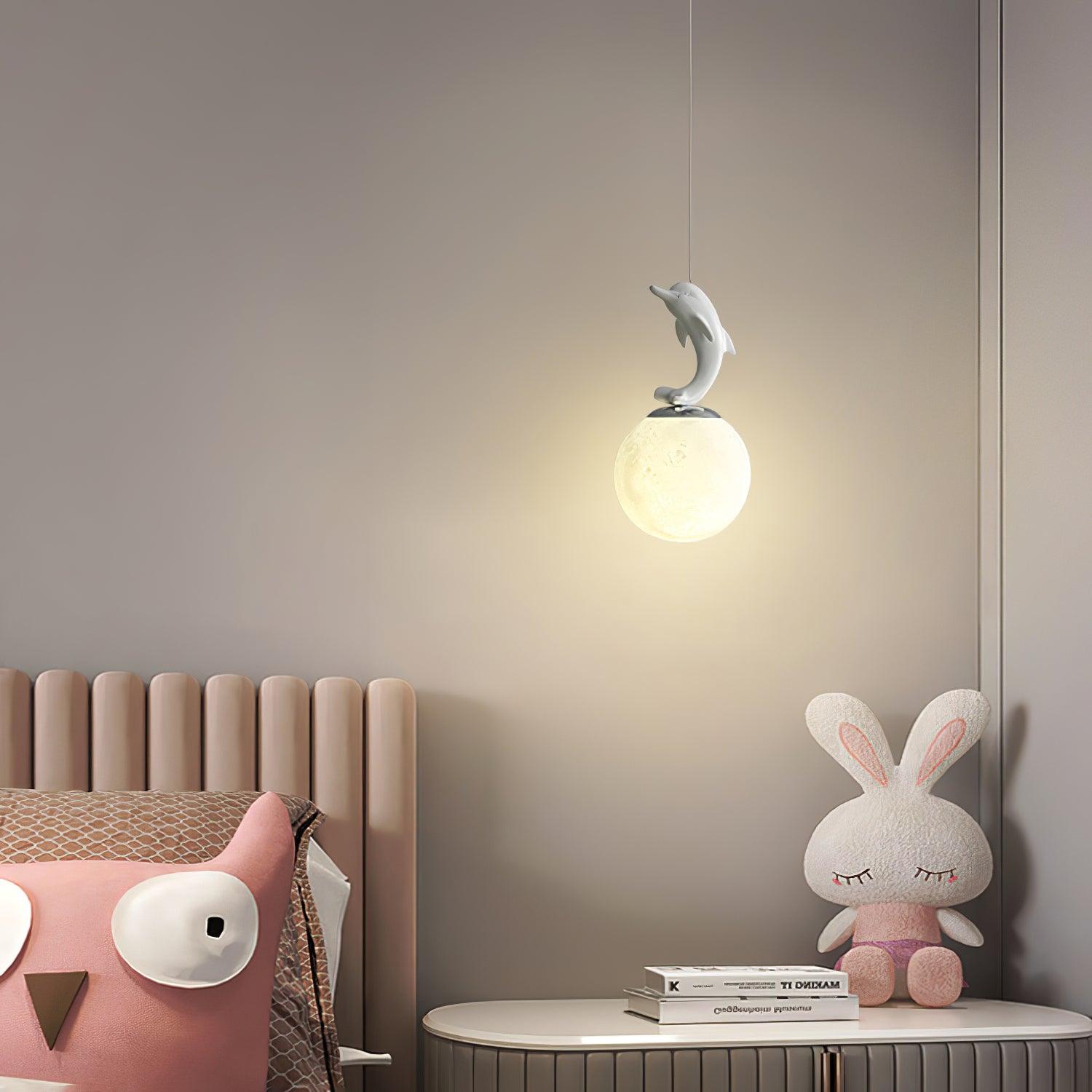 Animal And Moon Pendant Light - Lumpaz