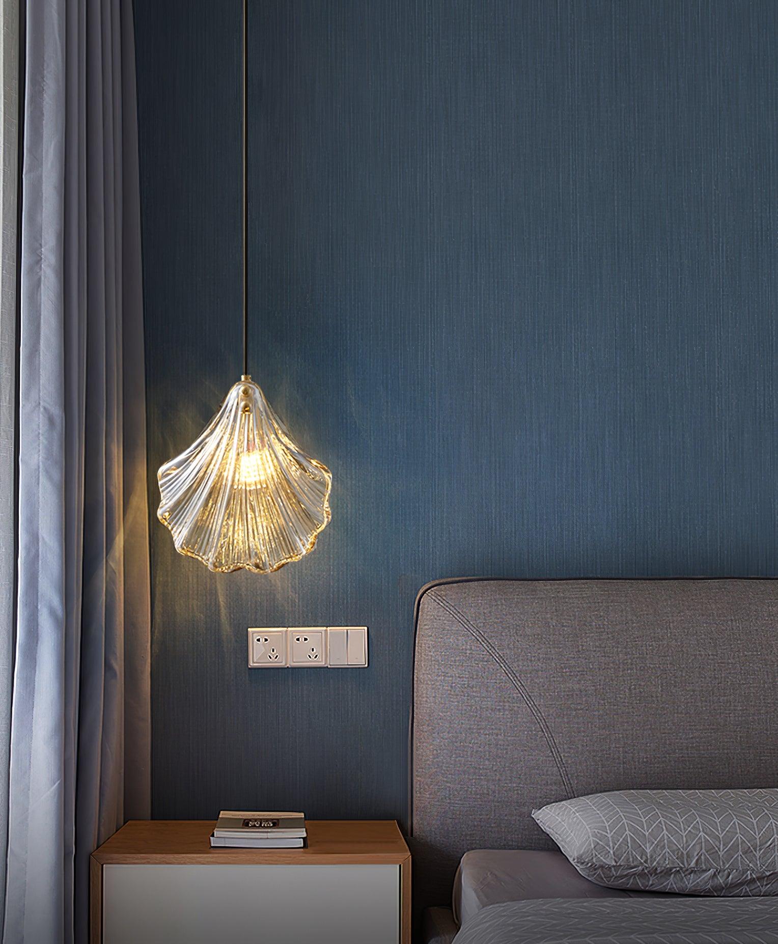 Shell Mini Pendant Light - Lumpaz