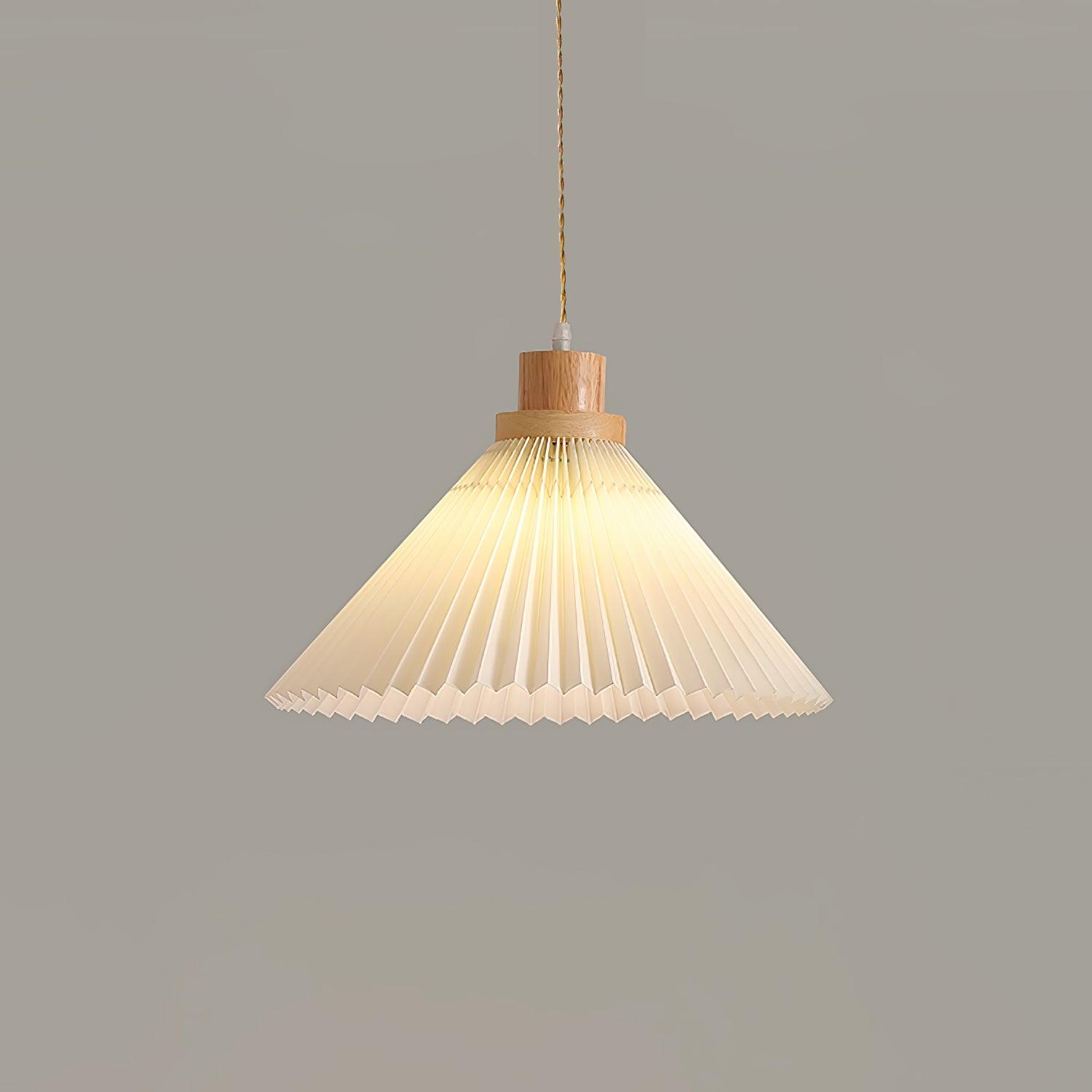 Pleated Wooden Pendant Light - Lumpaz
