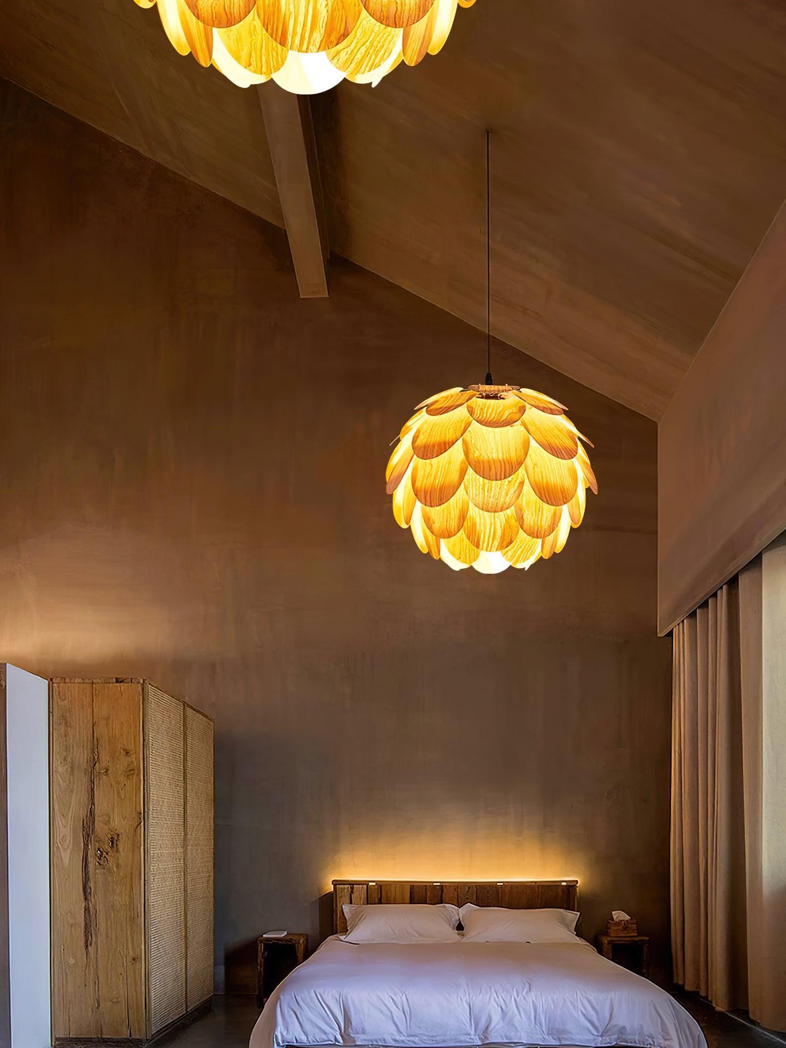 Pinecone Pendant Light - Lumpaz