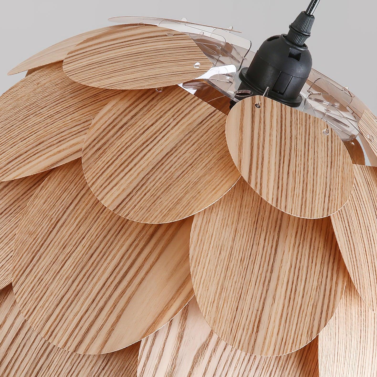 Pinecone Pendant Light - Lumpaz