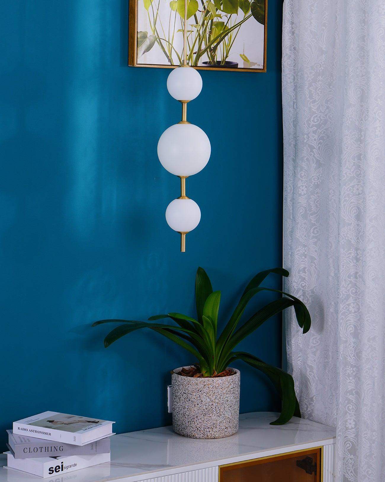 Vertical Globe Pendant Lamp - Lumpaz
