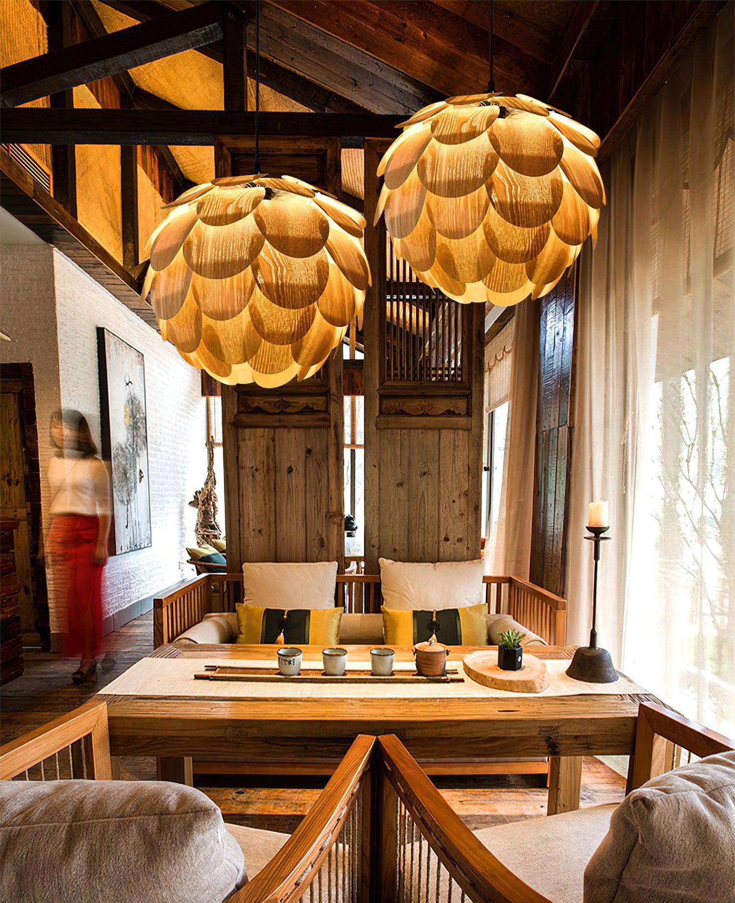 Pinecone Pendant Light - Lumpaz