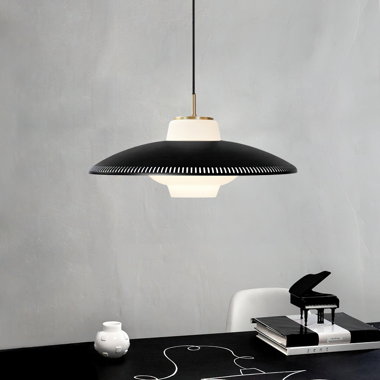 Alien Frisbee Pendant Lamp - Lumpaz