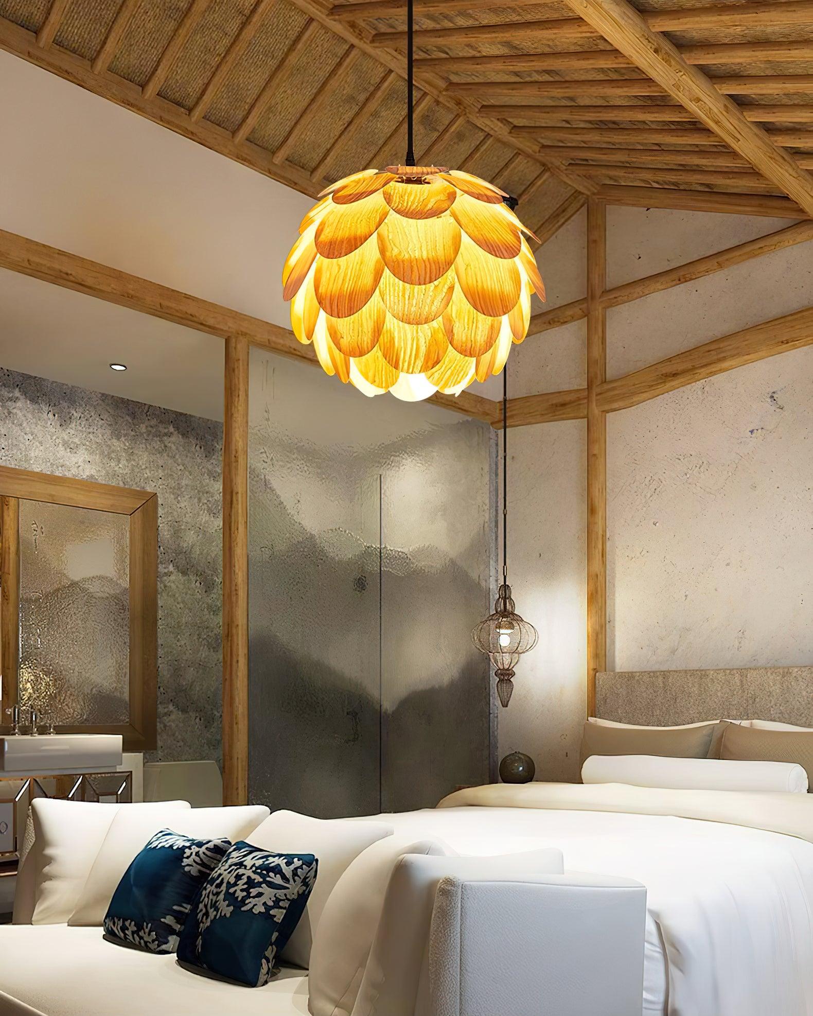 Pinecone Pendant Light - Lumpaz